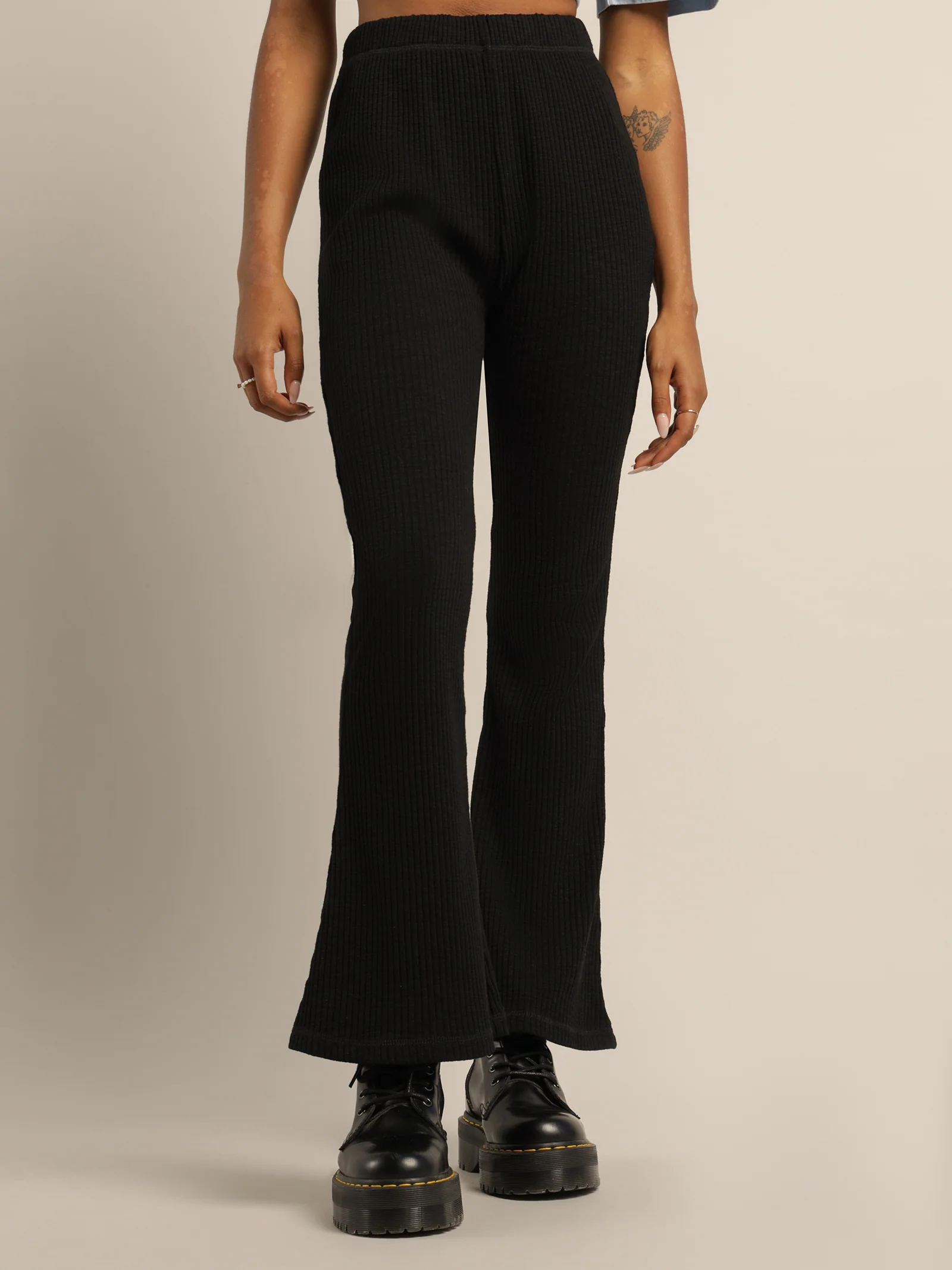 Presley Flared Ribbed Pants - Image 3