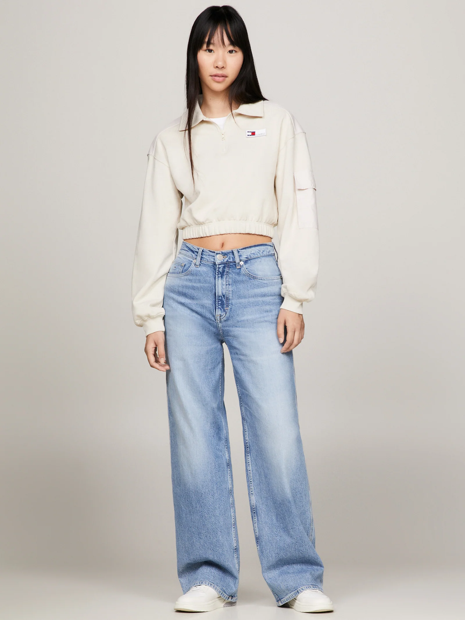 Quarter-Zip Cropped Fit Sweatshirt - Image 2