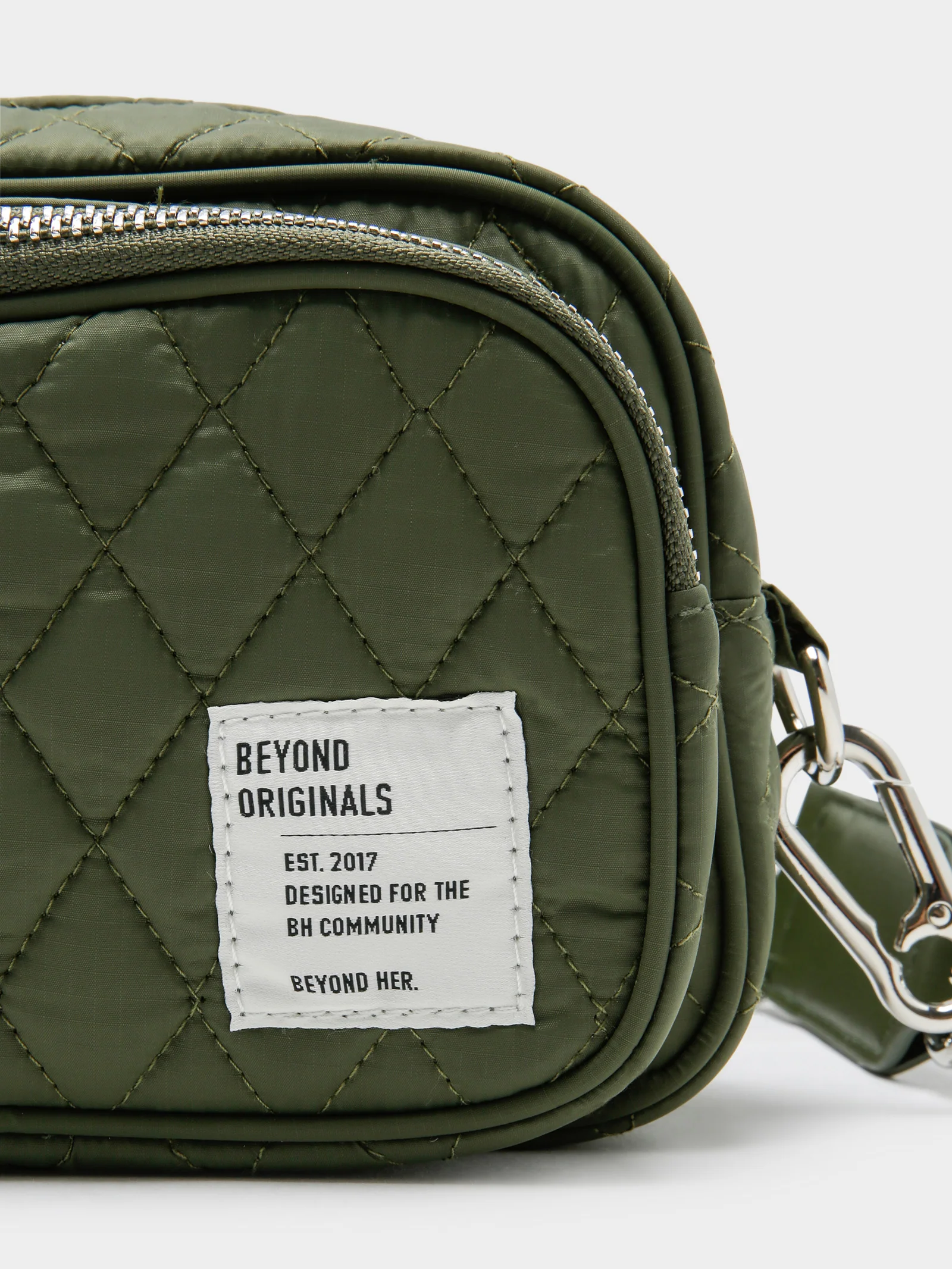 Quilted Crossbody Bag - Image 3
