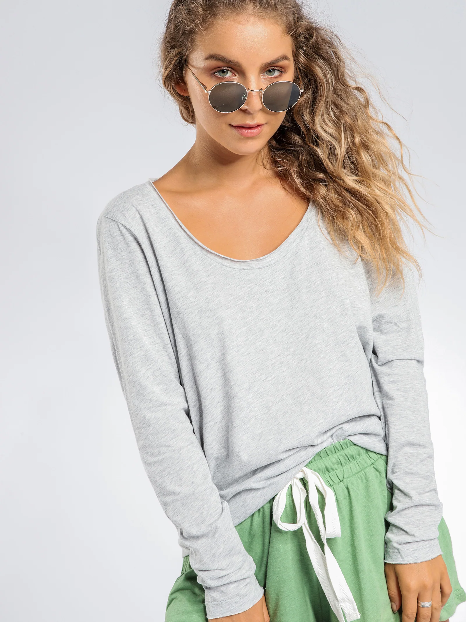 Quinn Scoop Neck Long Sleeve T-Shirt