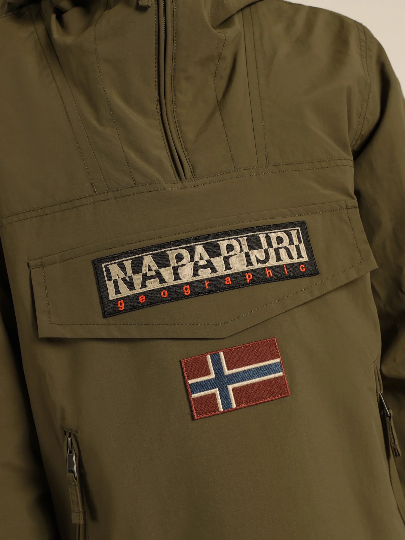 Rainforest Sum T Jacket - Image 3