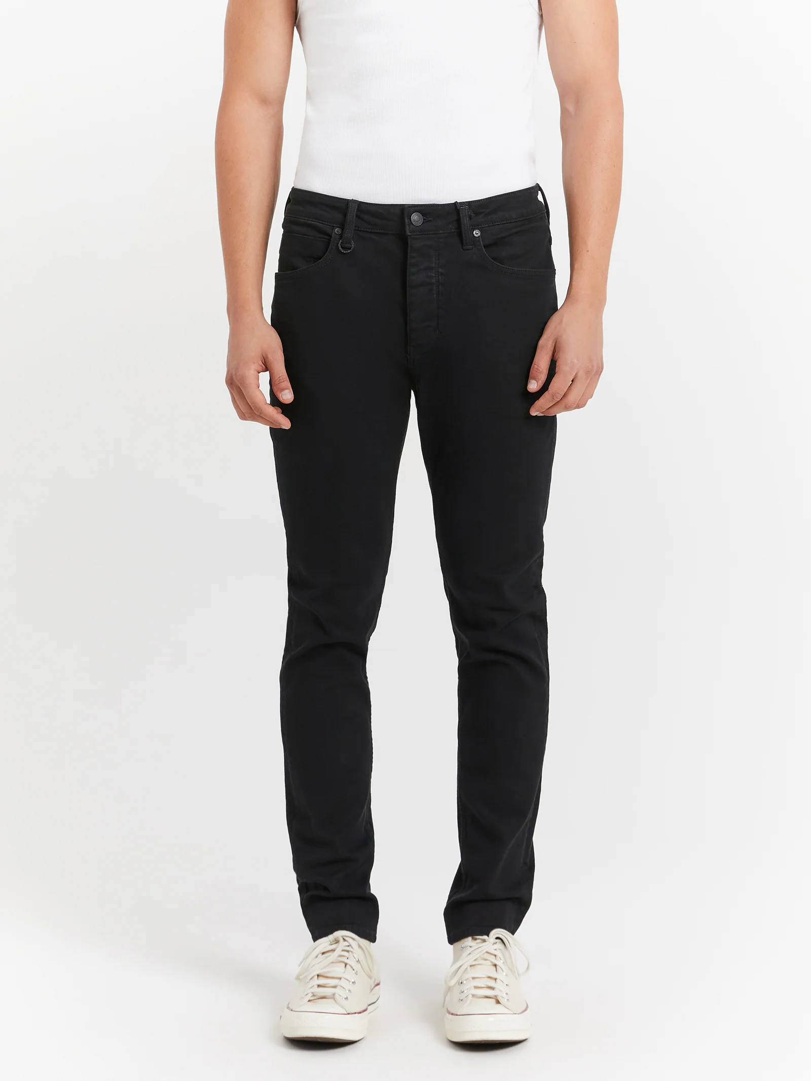 Ray Tapered Jeans