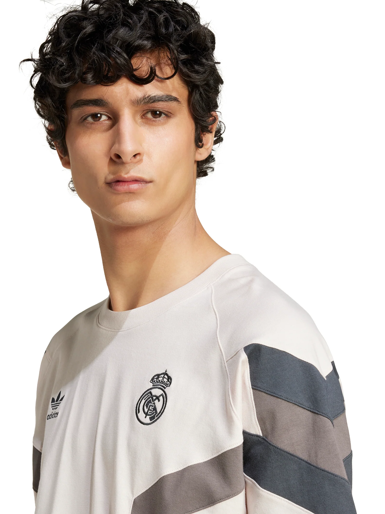 Real Madrid OG T-Shirt - Image 3