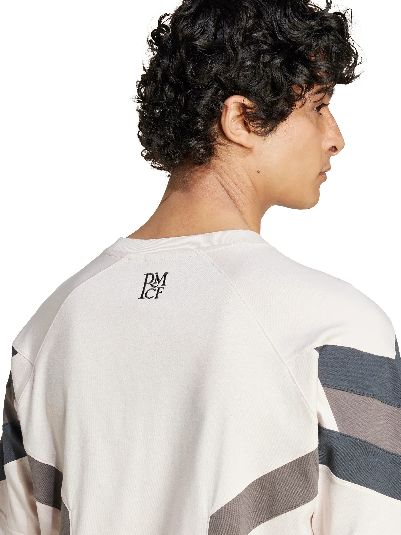 Real Madrid OG T-Shirt - Image 6