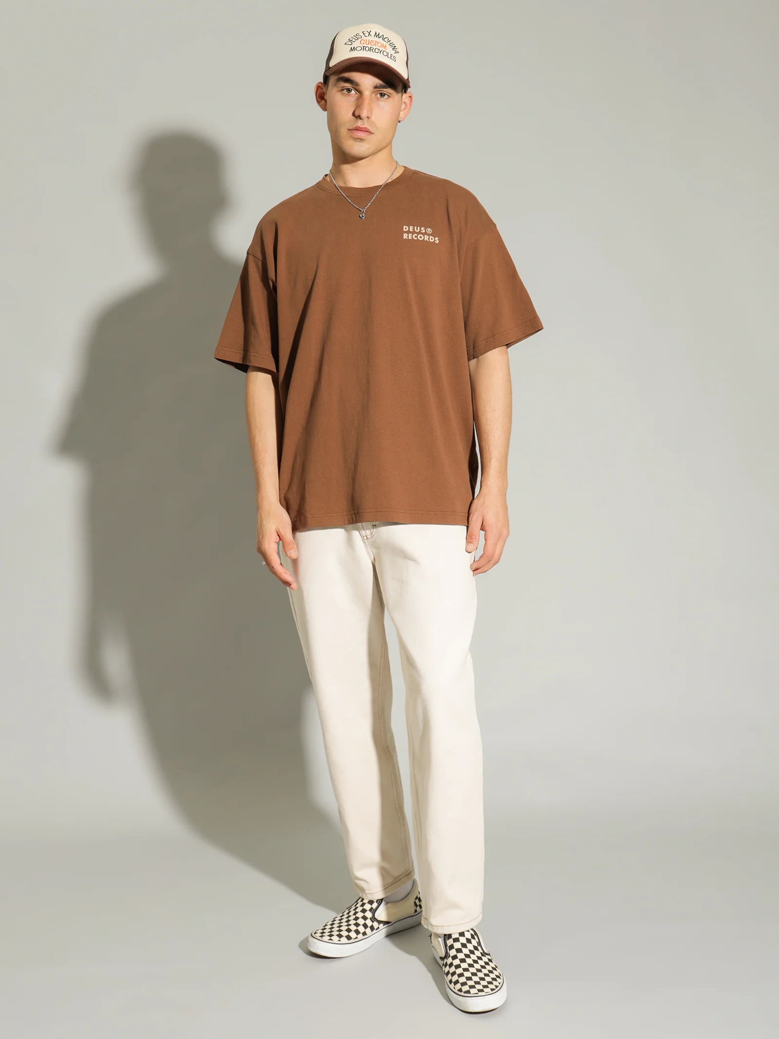 Records Basic T-Shirt - Image 3