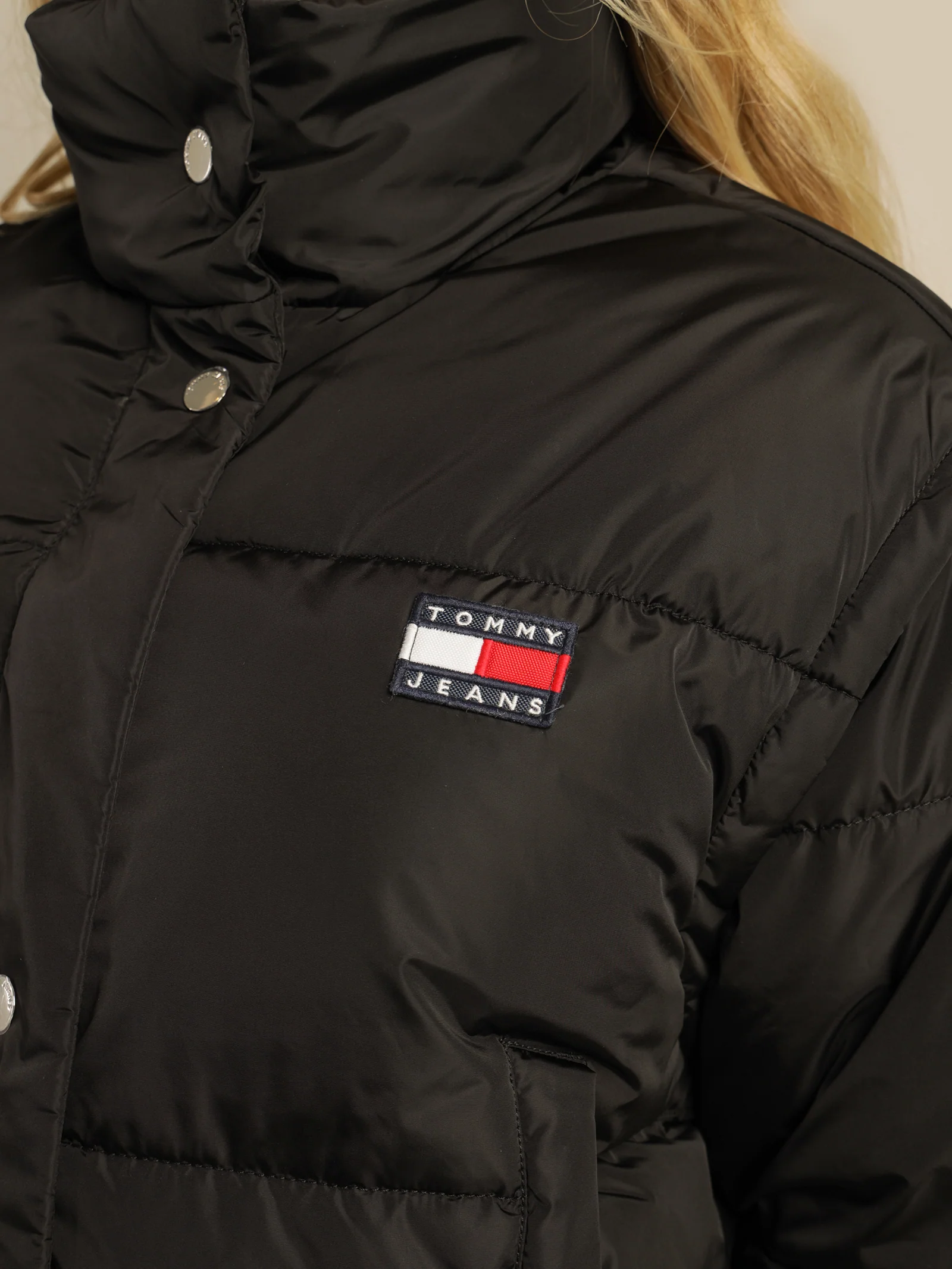 Recycled Convertible Crop Vest Puffer Jacket - Image 5