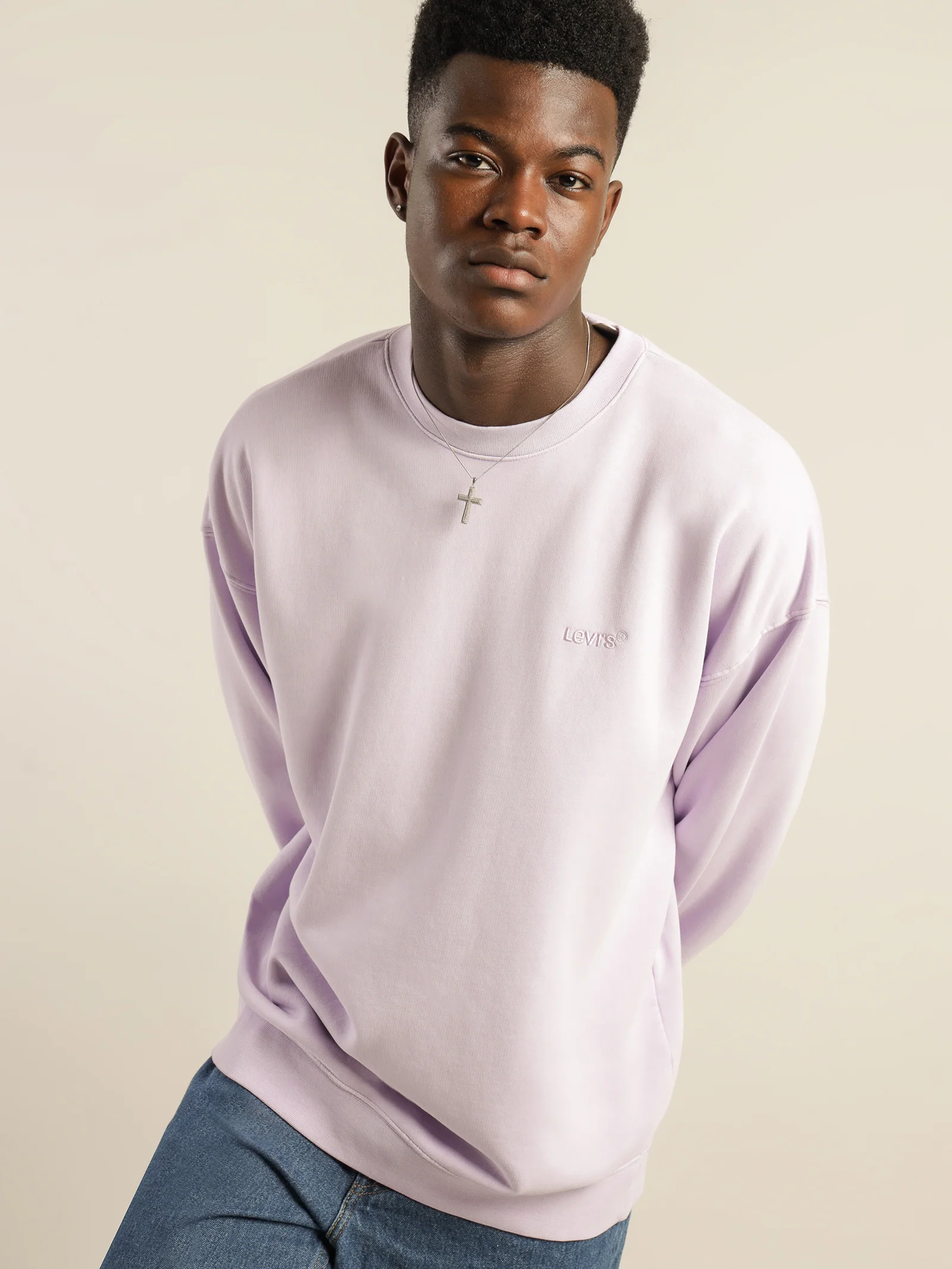 Red Tab Sweats Crew - Image 6