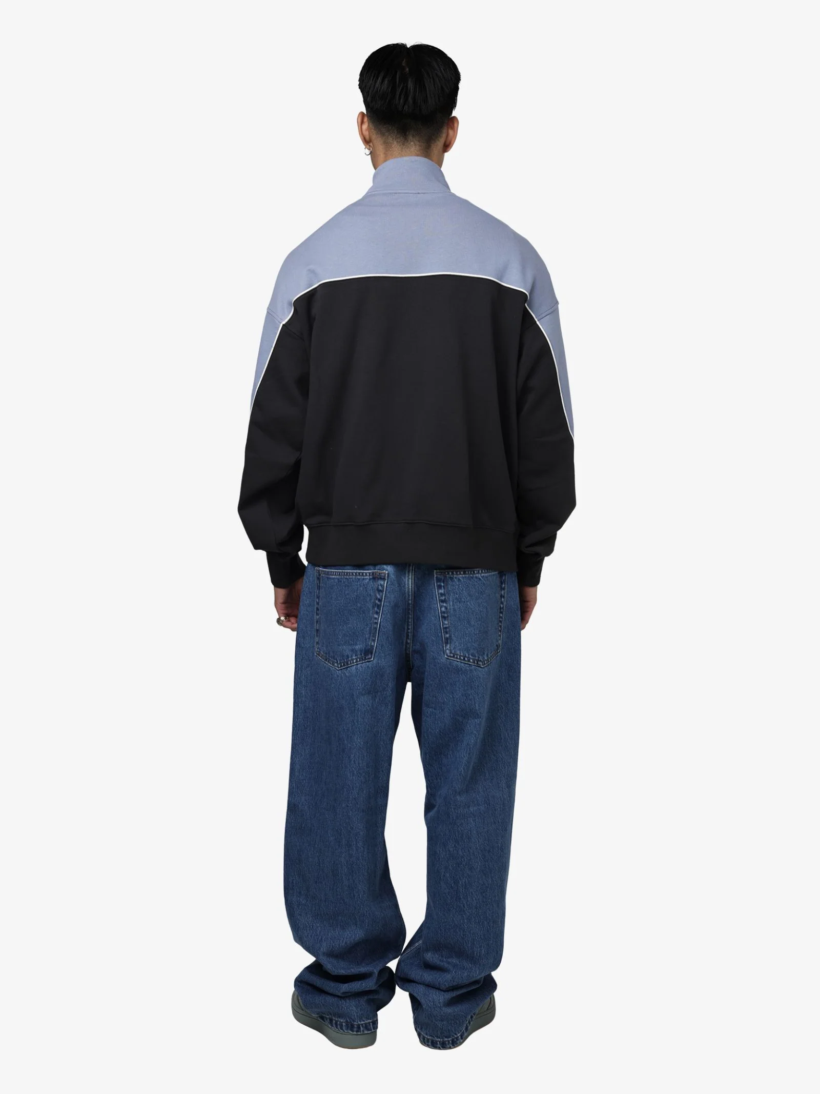 Classic 1/4 Zip Sweat - Image 2
