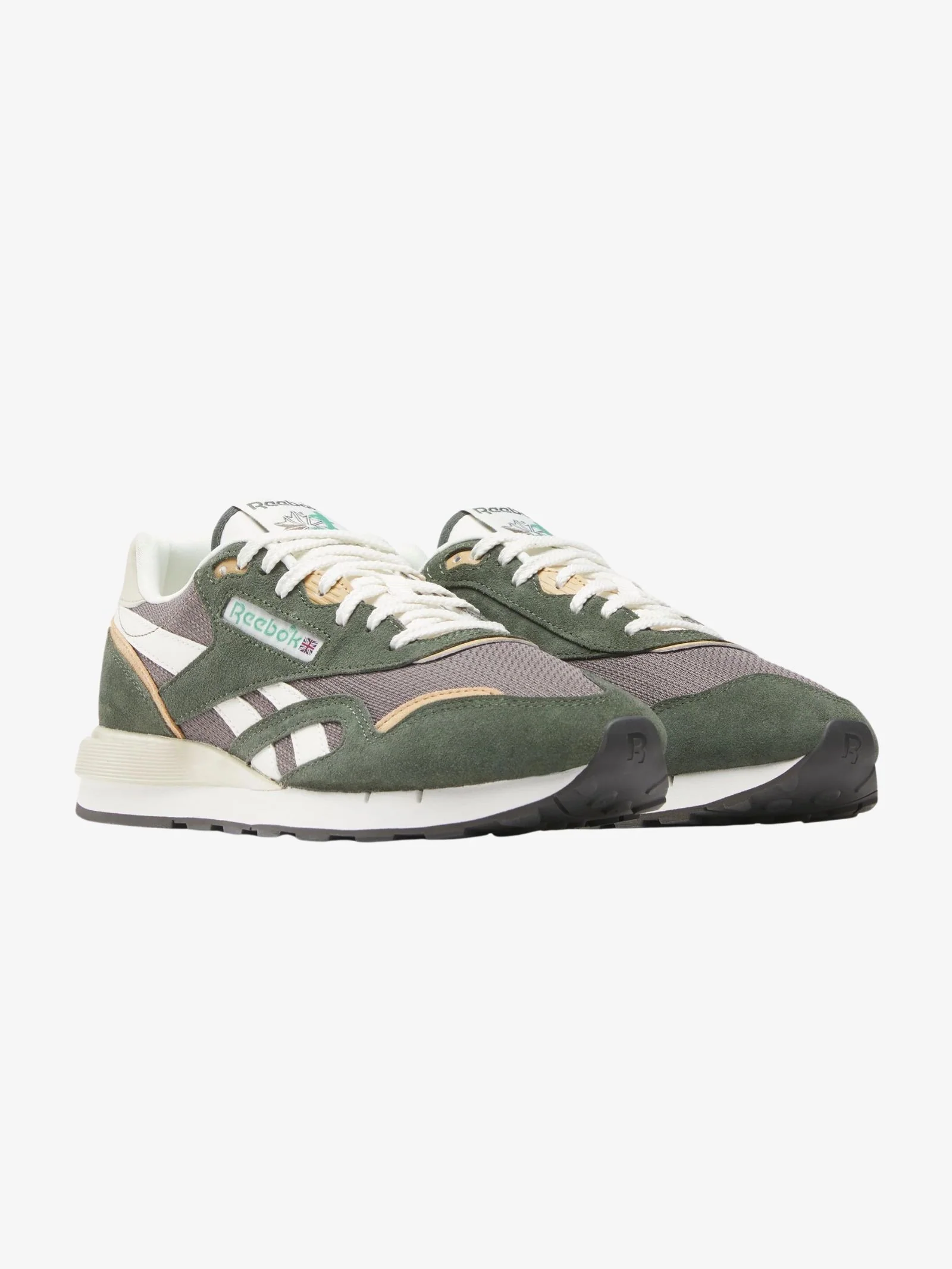 Classic Nylon 89 Shoes - Image 2
