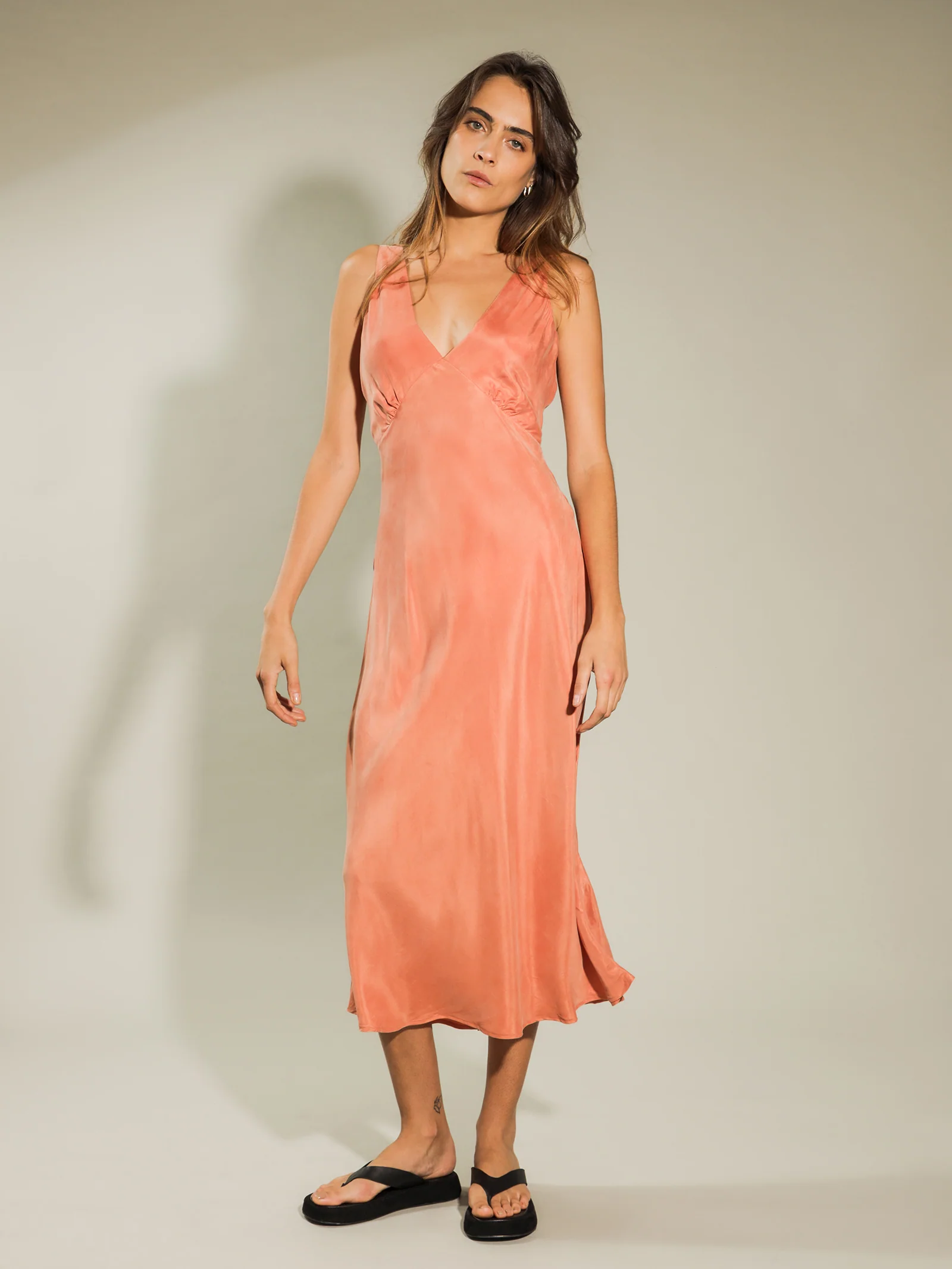 Reese Cupro V Neck Midi Dress - Image 3