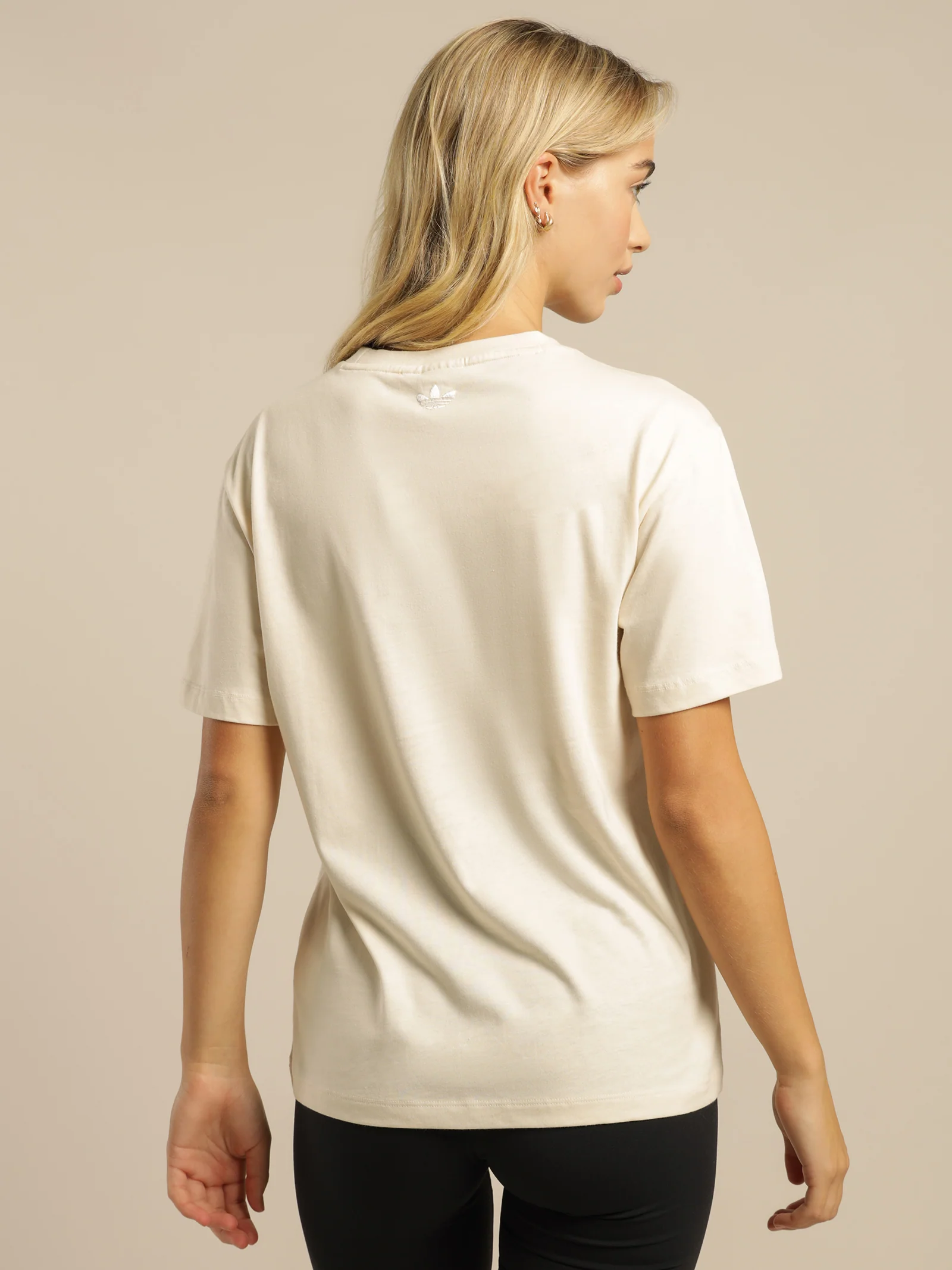 Regular T-Shirt - Image 5