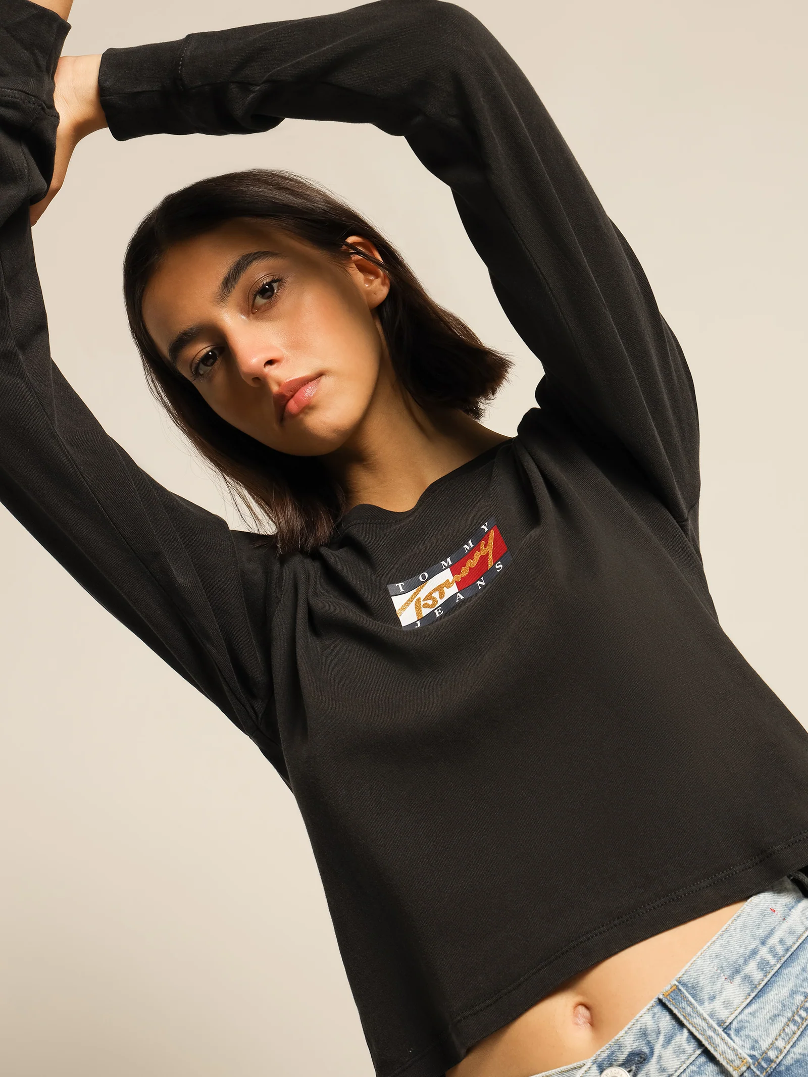 Regular Vintage Bronze 3 T-Shirt - Image 3