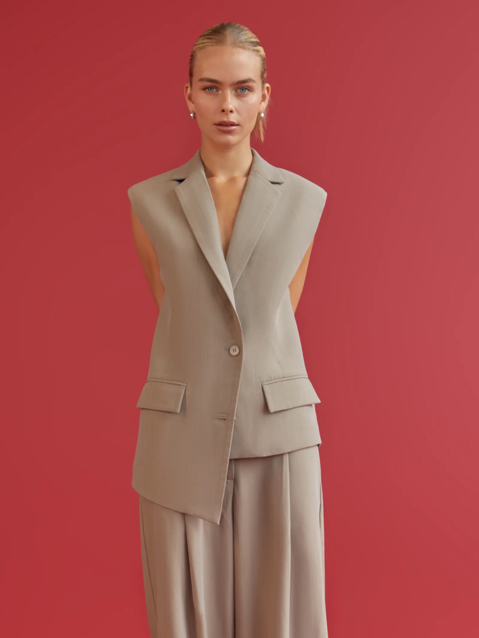 Reign Vest - Image 3