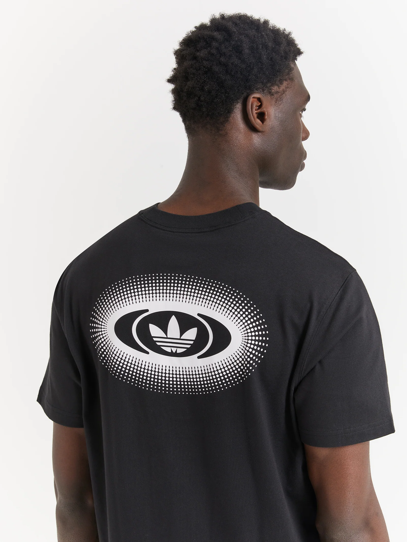 Rekive Graphic T-Shirt - Image 3