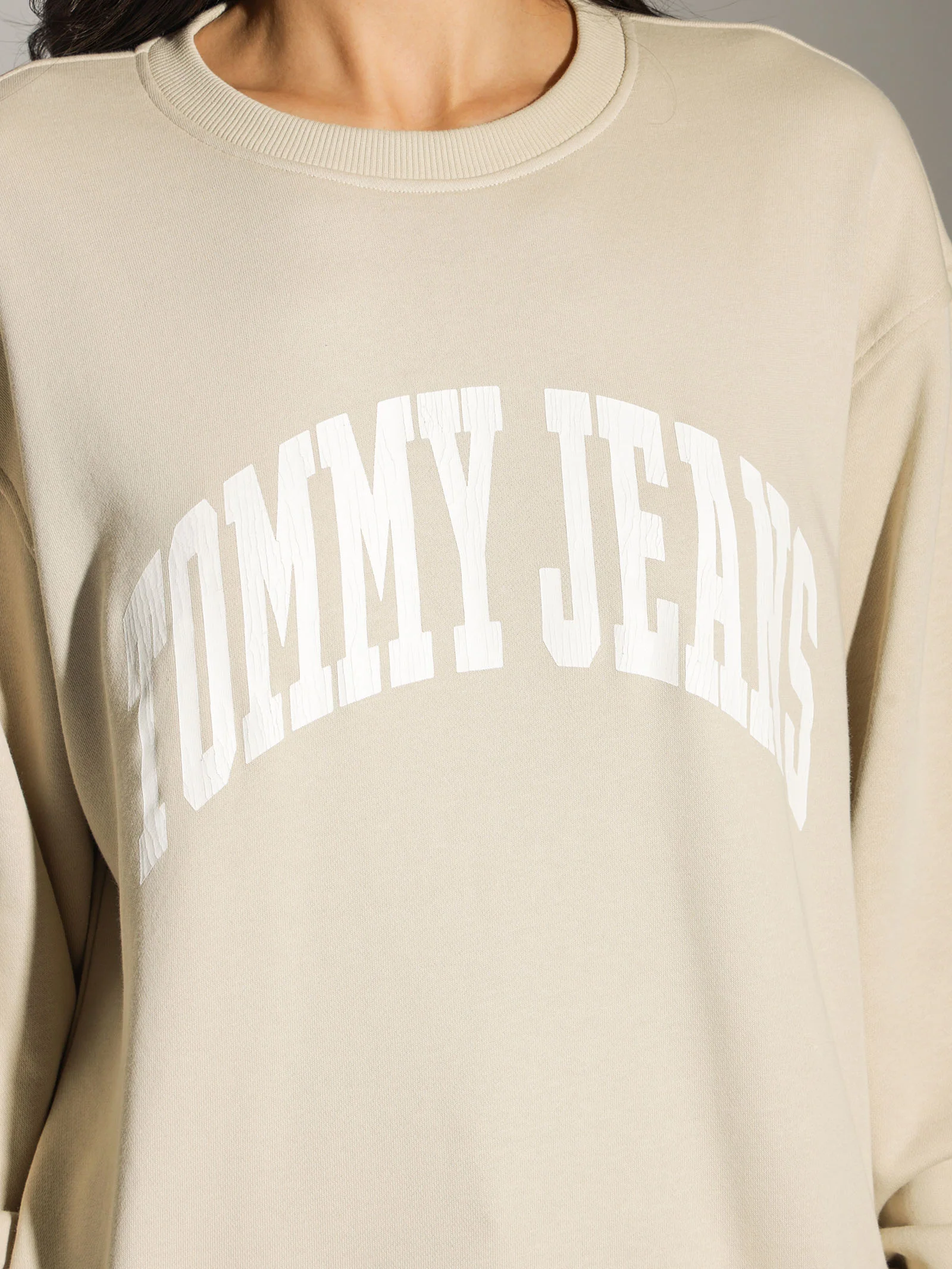 Relaxed College Crew Sweater - Image 4