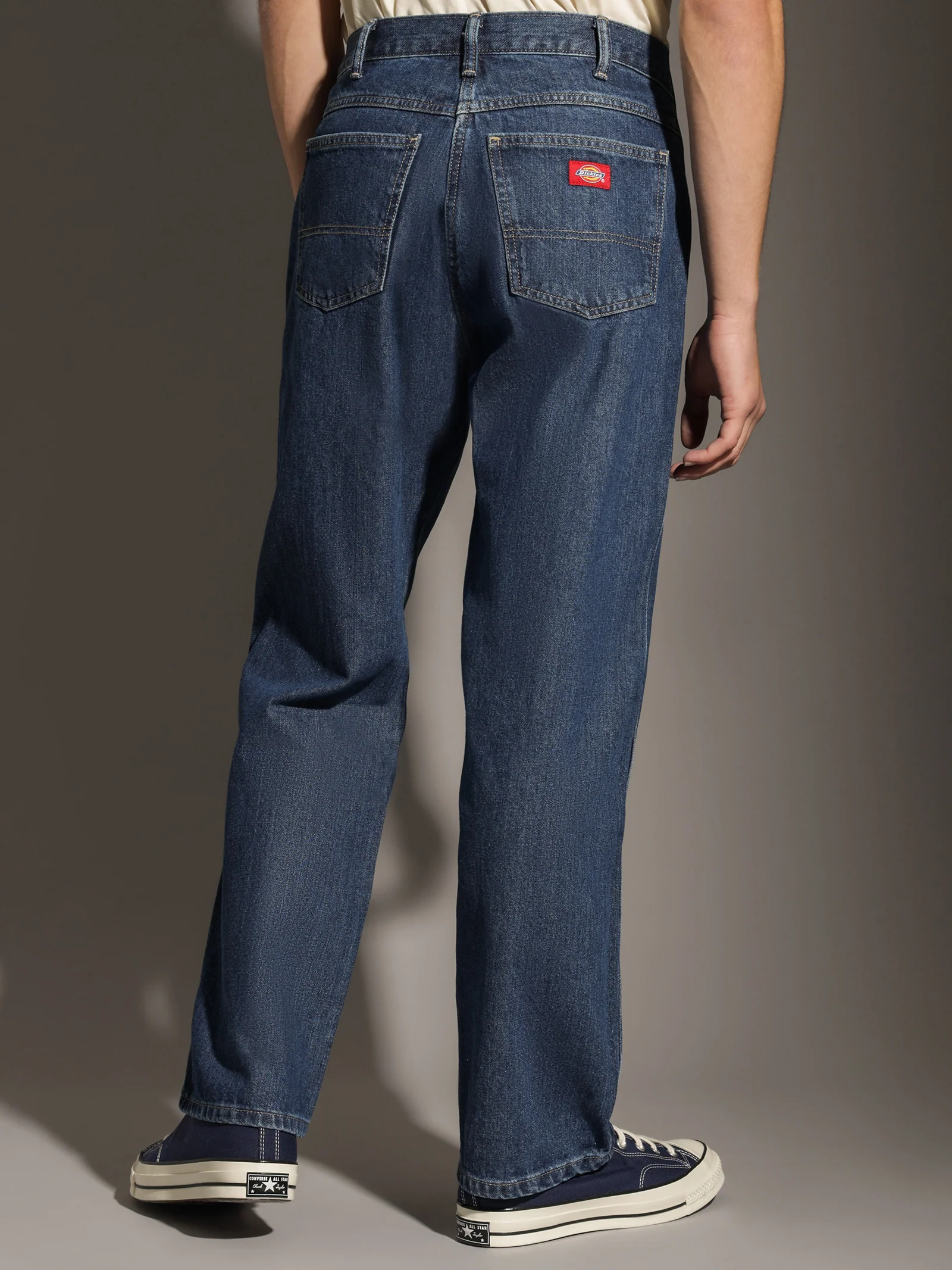 Relaxed Straight Fit 5-Pocket Jeans - Image 7