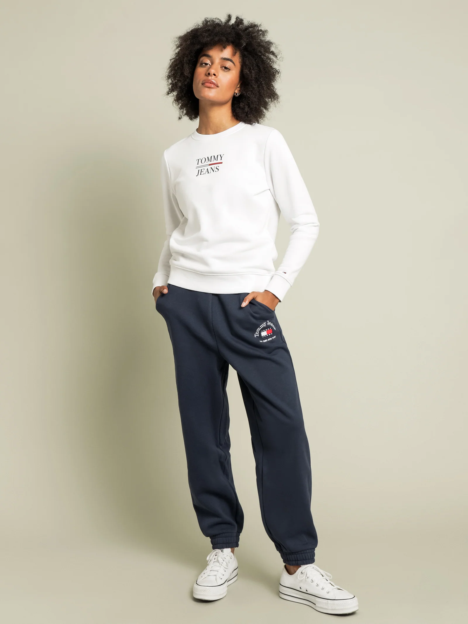 Relaxed Timeless Sweatpants - Image 5