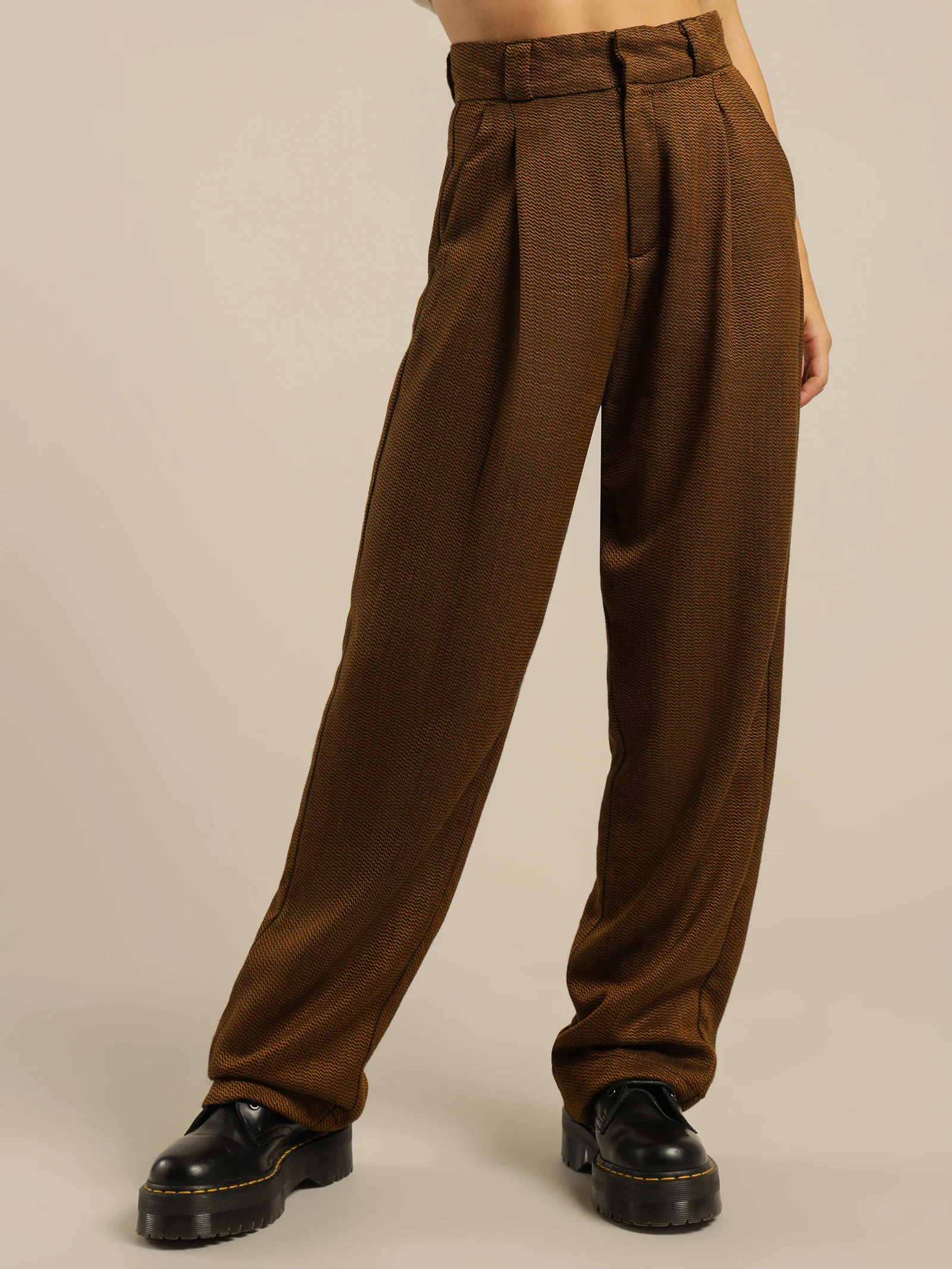 Restraint Tapered Pant - Image 4