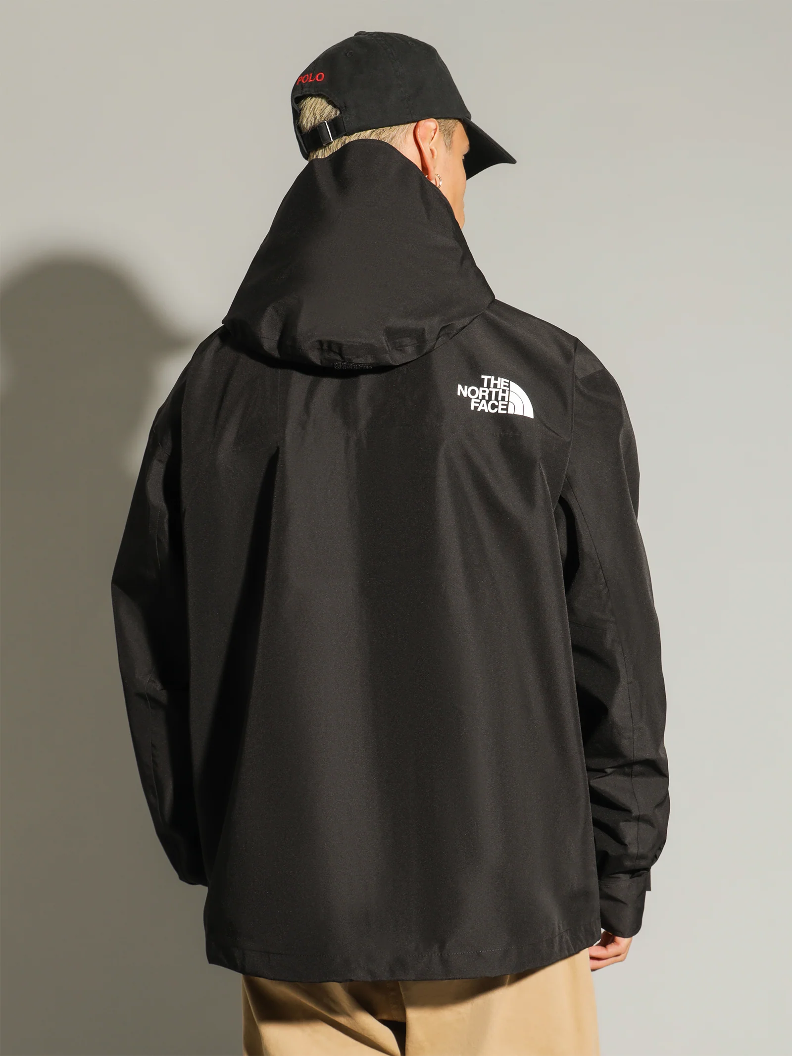 Retro 1986 FUTURELIGHT Mountain Jacket - Image 8
