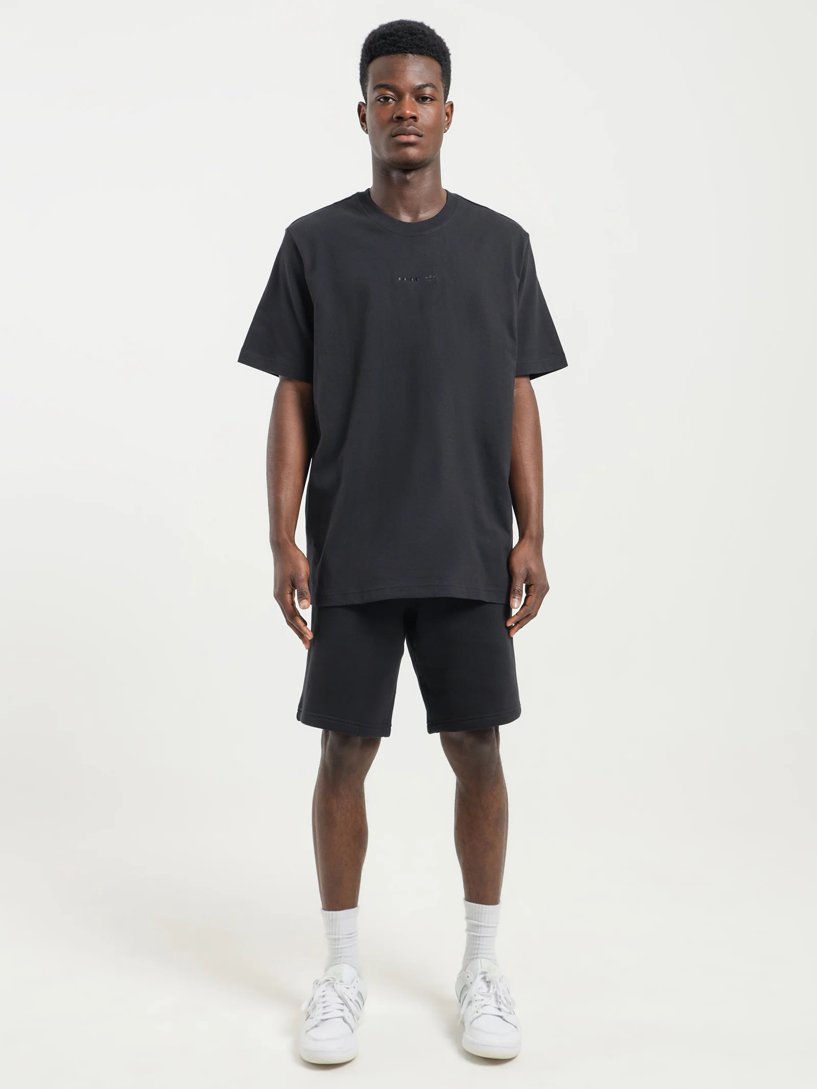 Reveal Essentials T-Shirt - Image 3