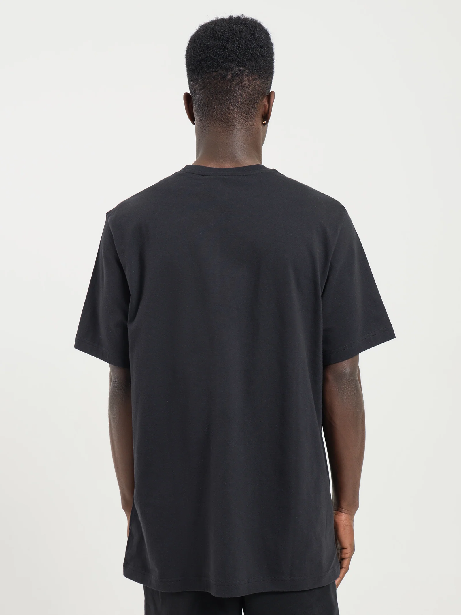 Reveal Essentials T-Shirt - Image 5