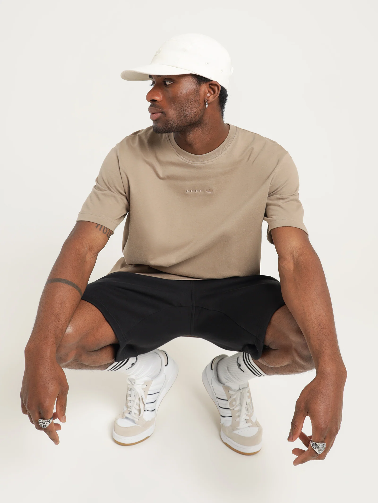 Reveal Essentials T-Shirt - Image 2