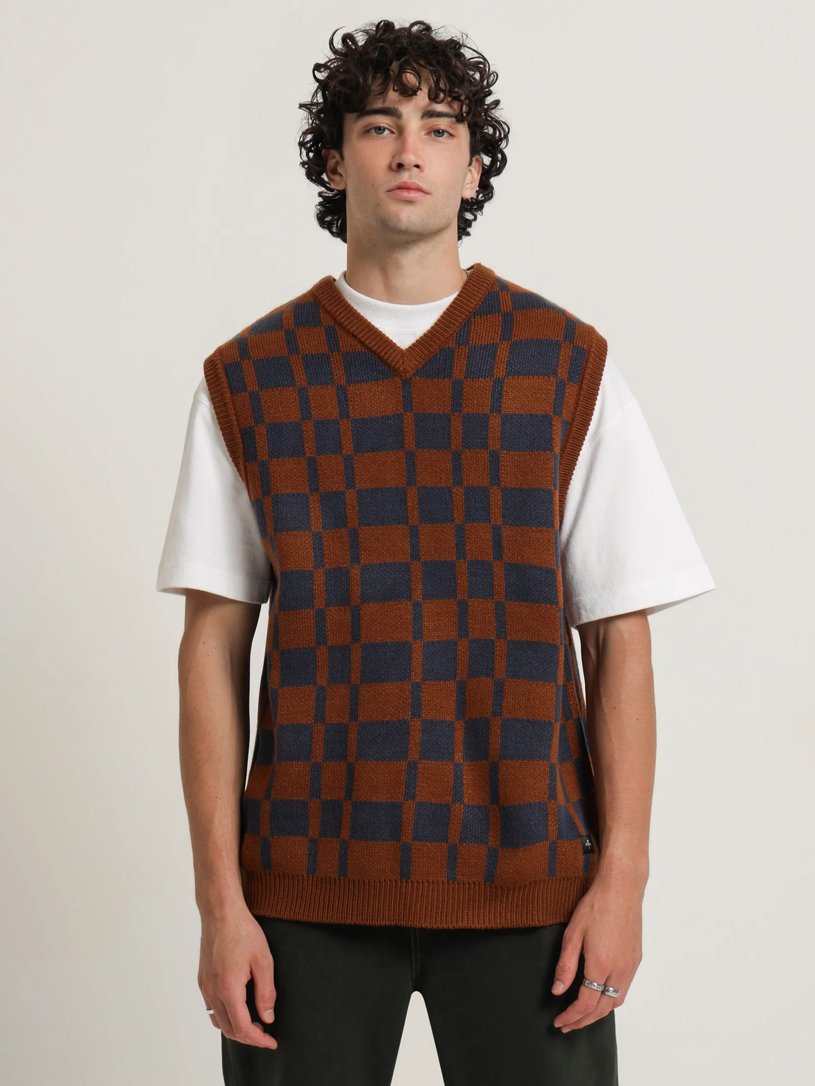 Revel Knit Vest - Image 3