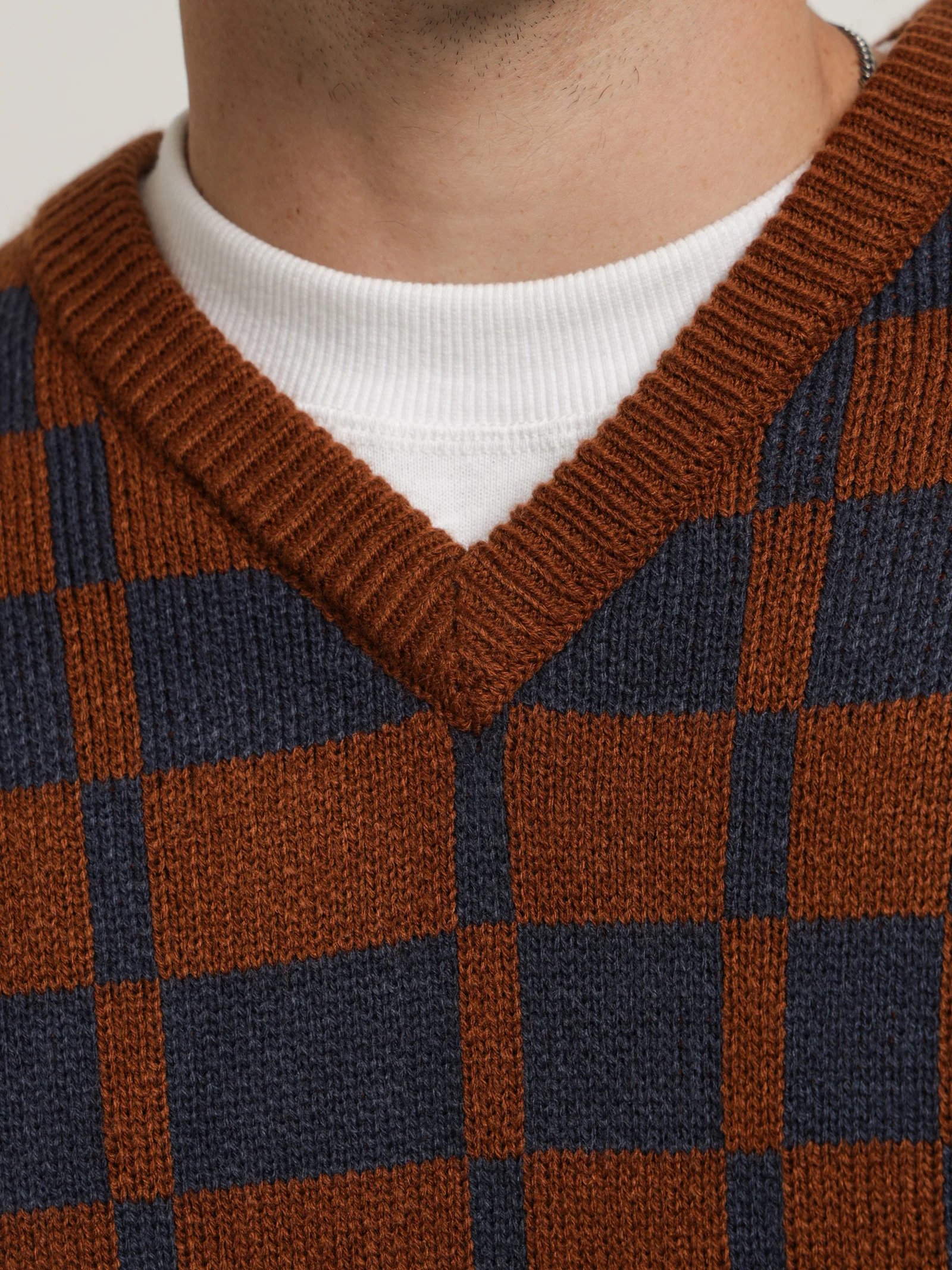 Revel Knit Vest - Image 5