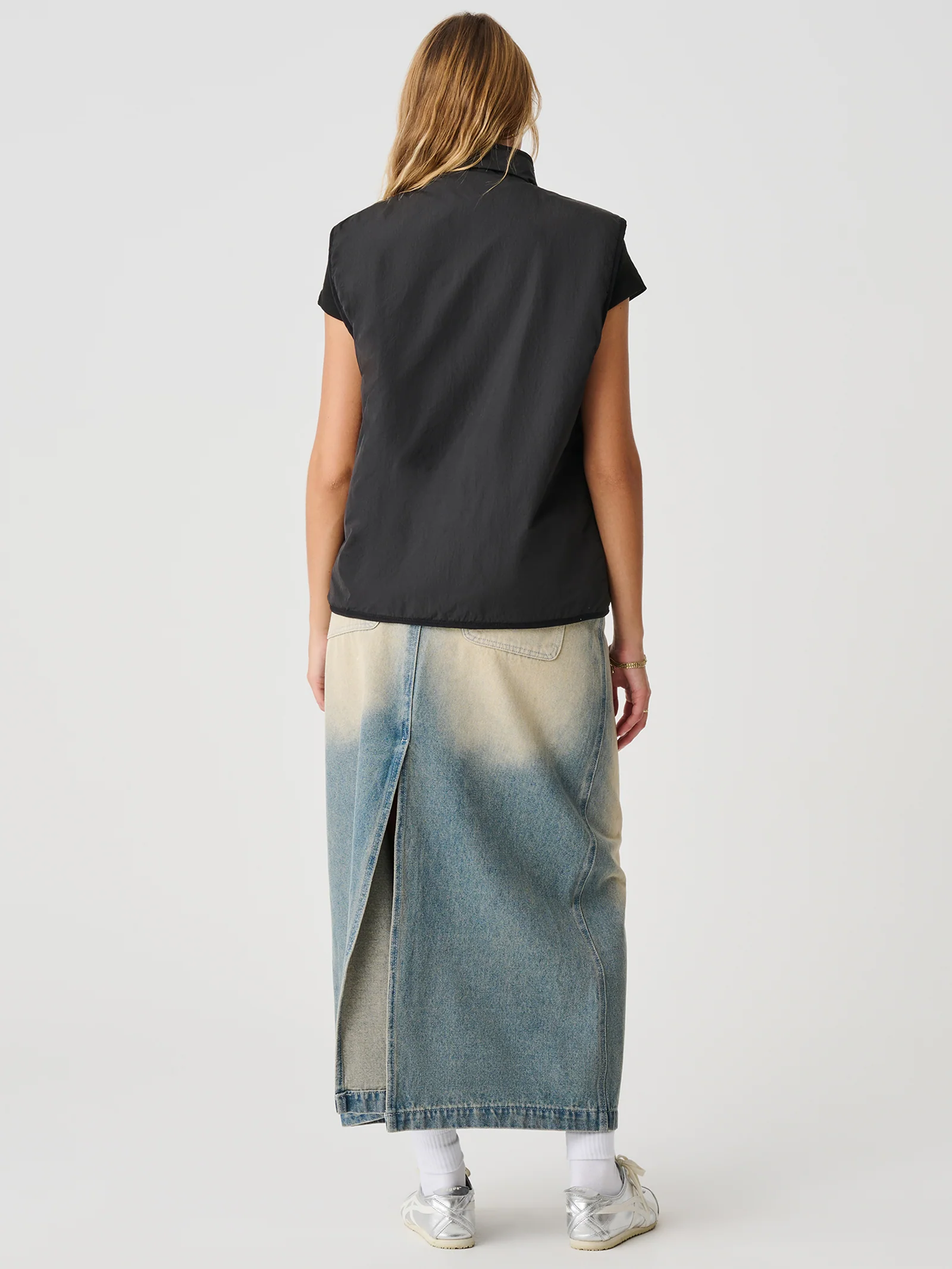 Reversible Core Sherpa Vest - Image 9
