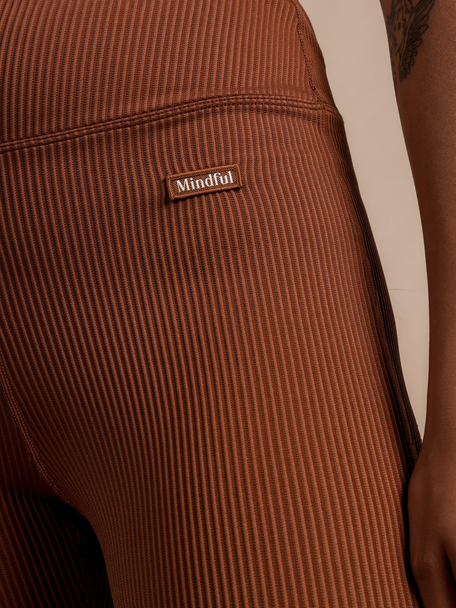 Ribbed Comfort 7/8 Length Leggings - Image 3