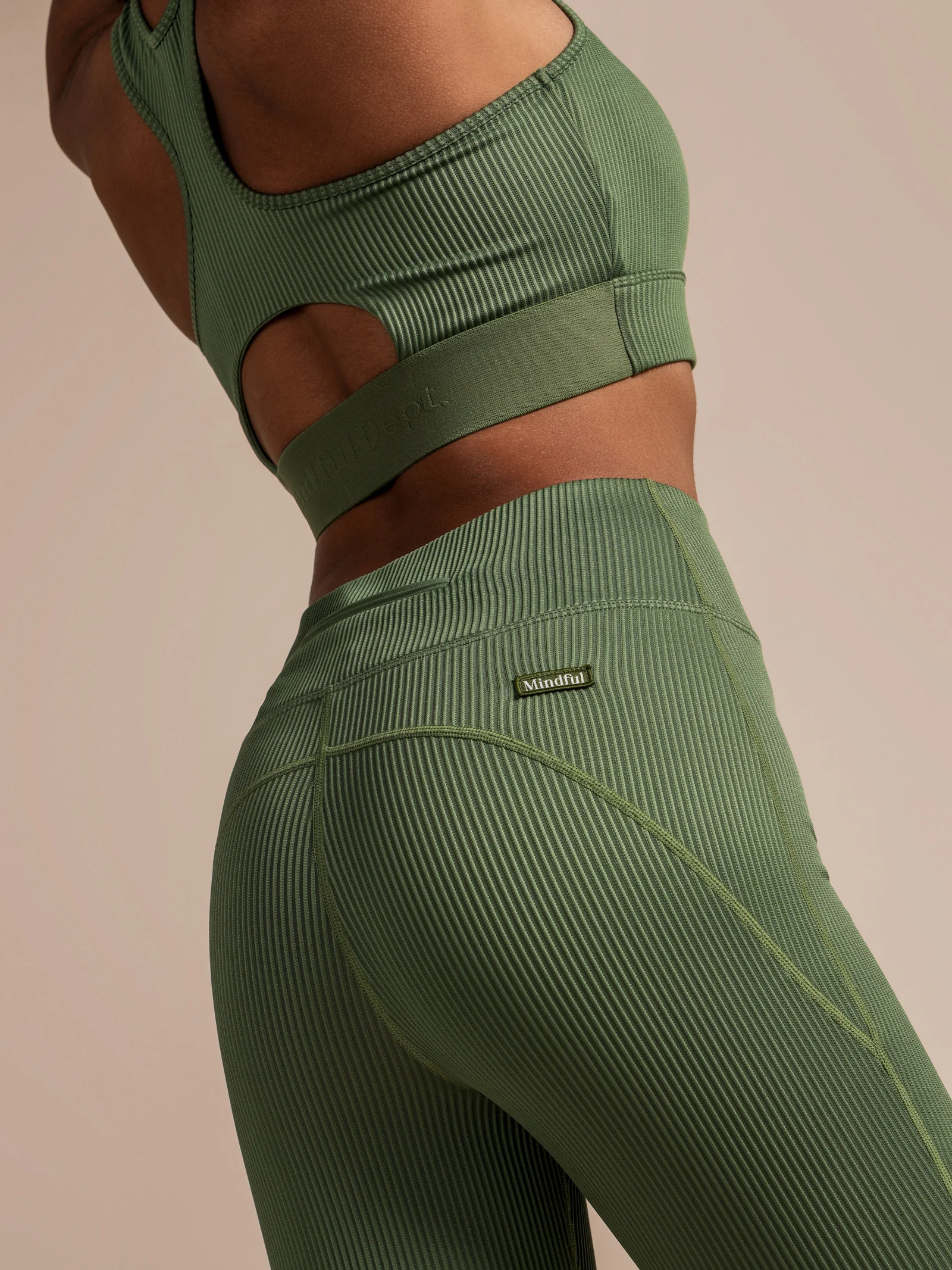 Ribbed Comfort 7/8 Length Leggings - Image 5