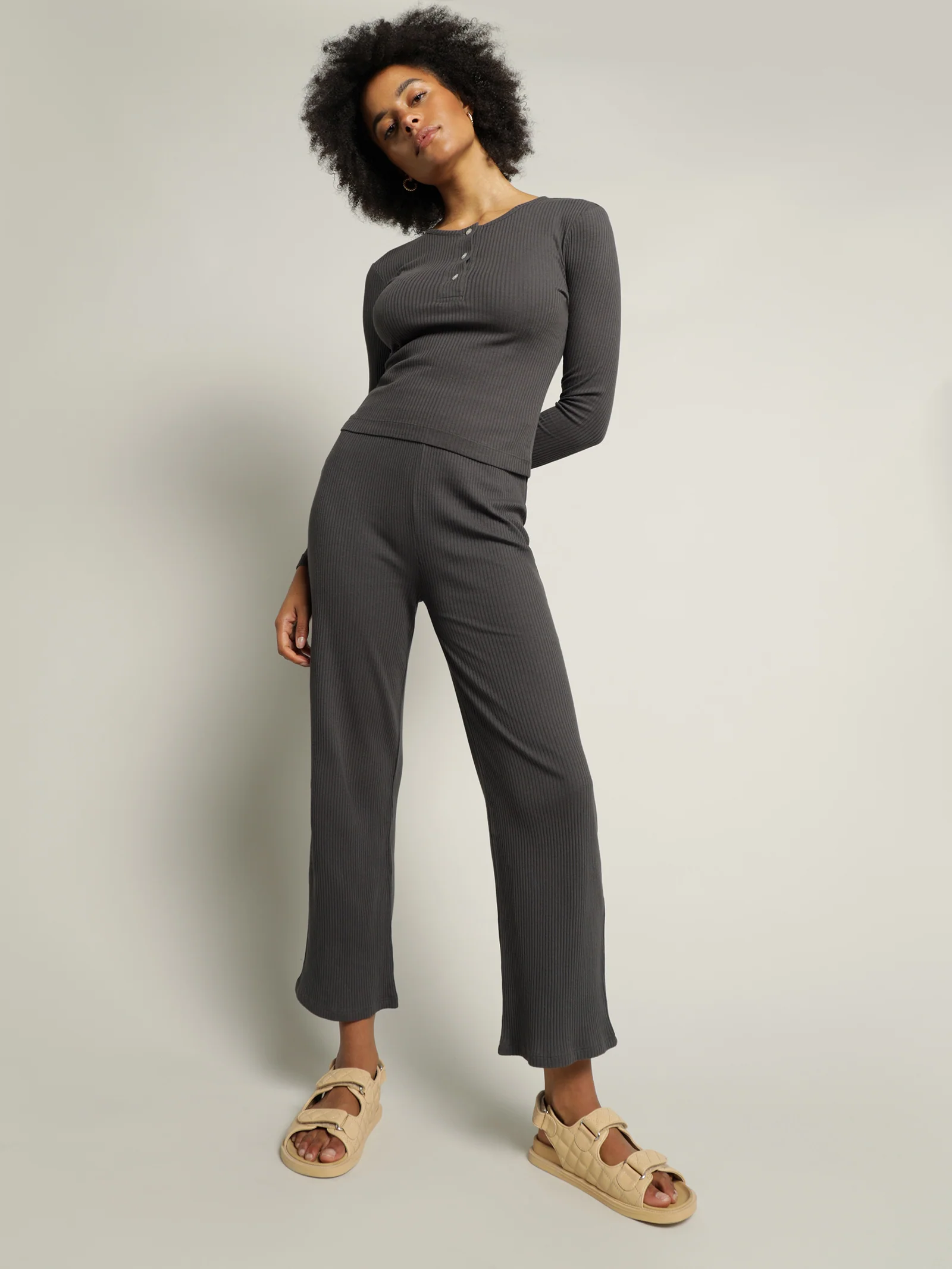 Ribbed Long Sleeve Lounge T-Shirt - Image 5