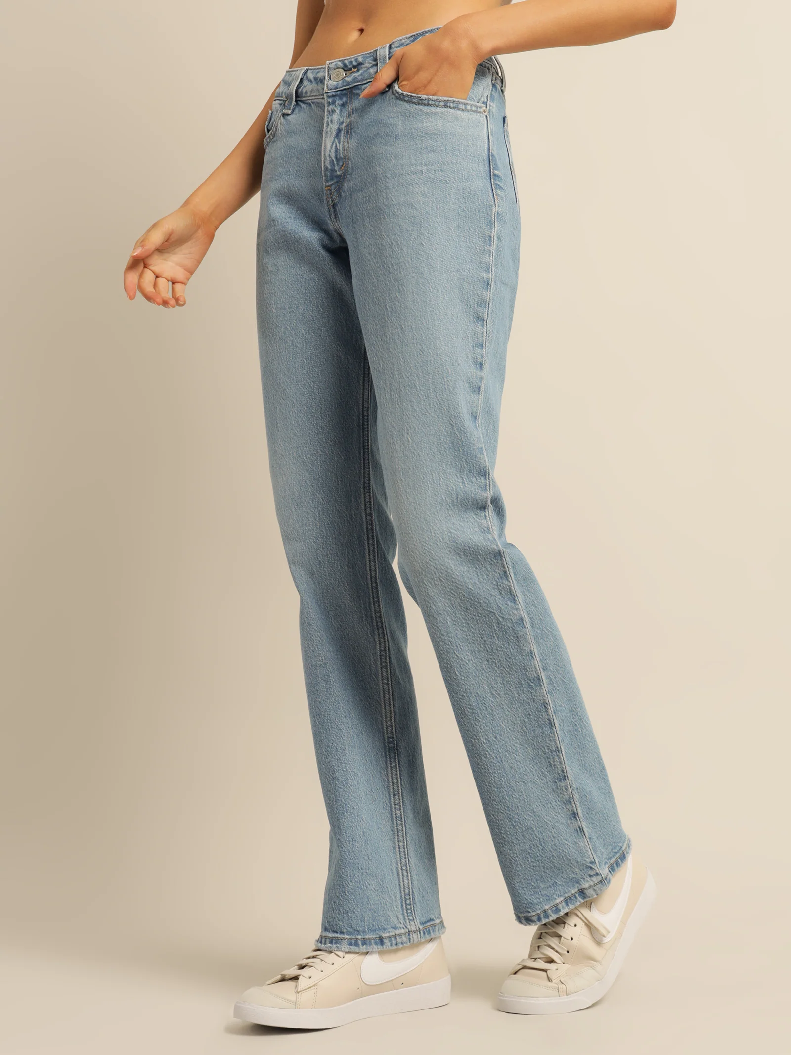 Ribcage Straight Ankle Jeans - Image 3