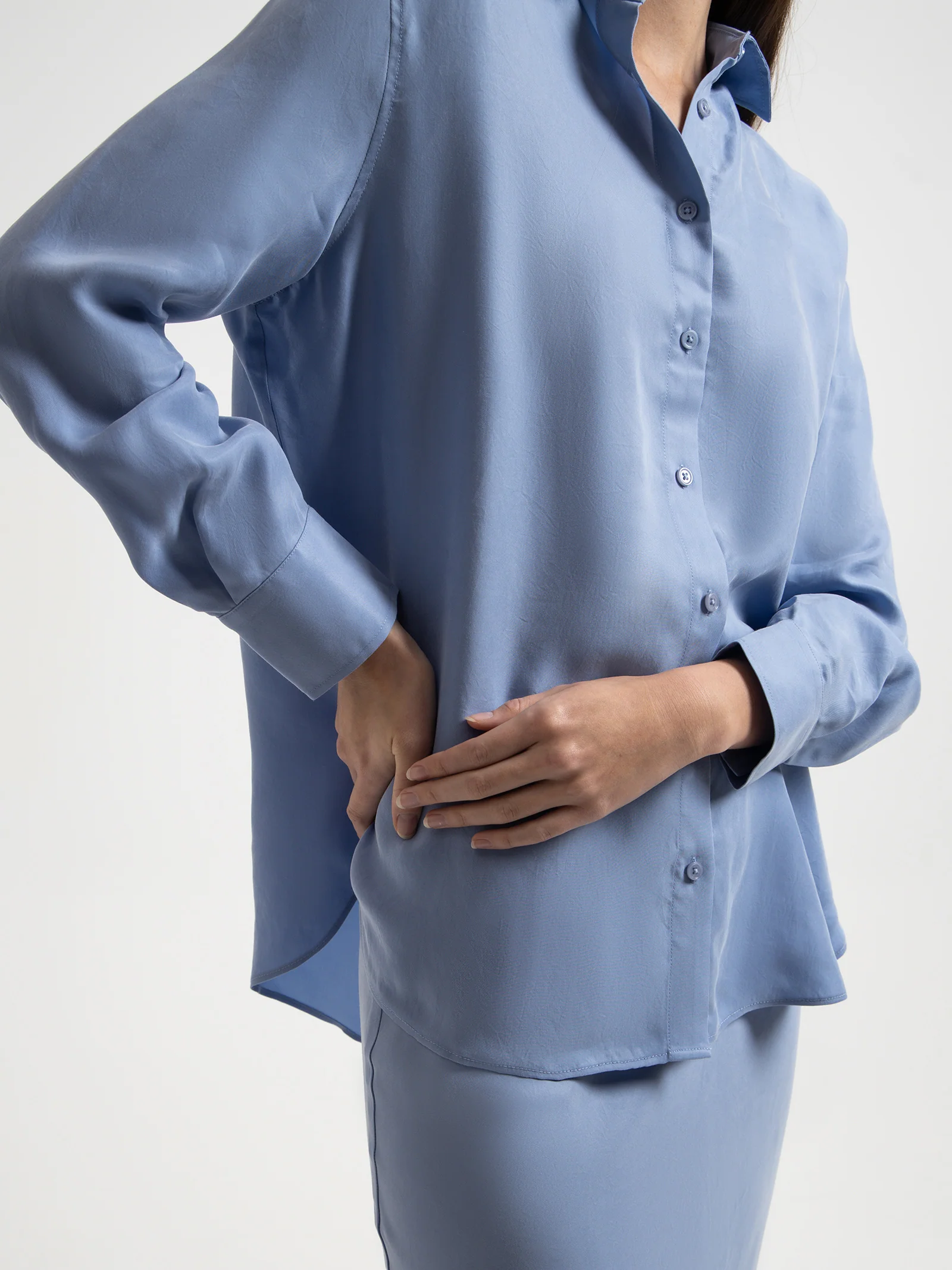 Rika Cupro Shirt - Image 3