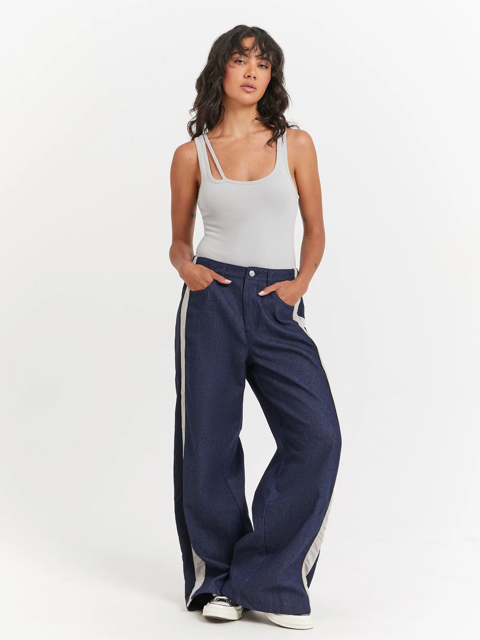Riley Mid Rise Jeans - Image 2