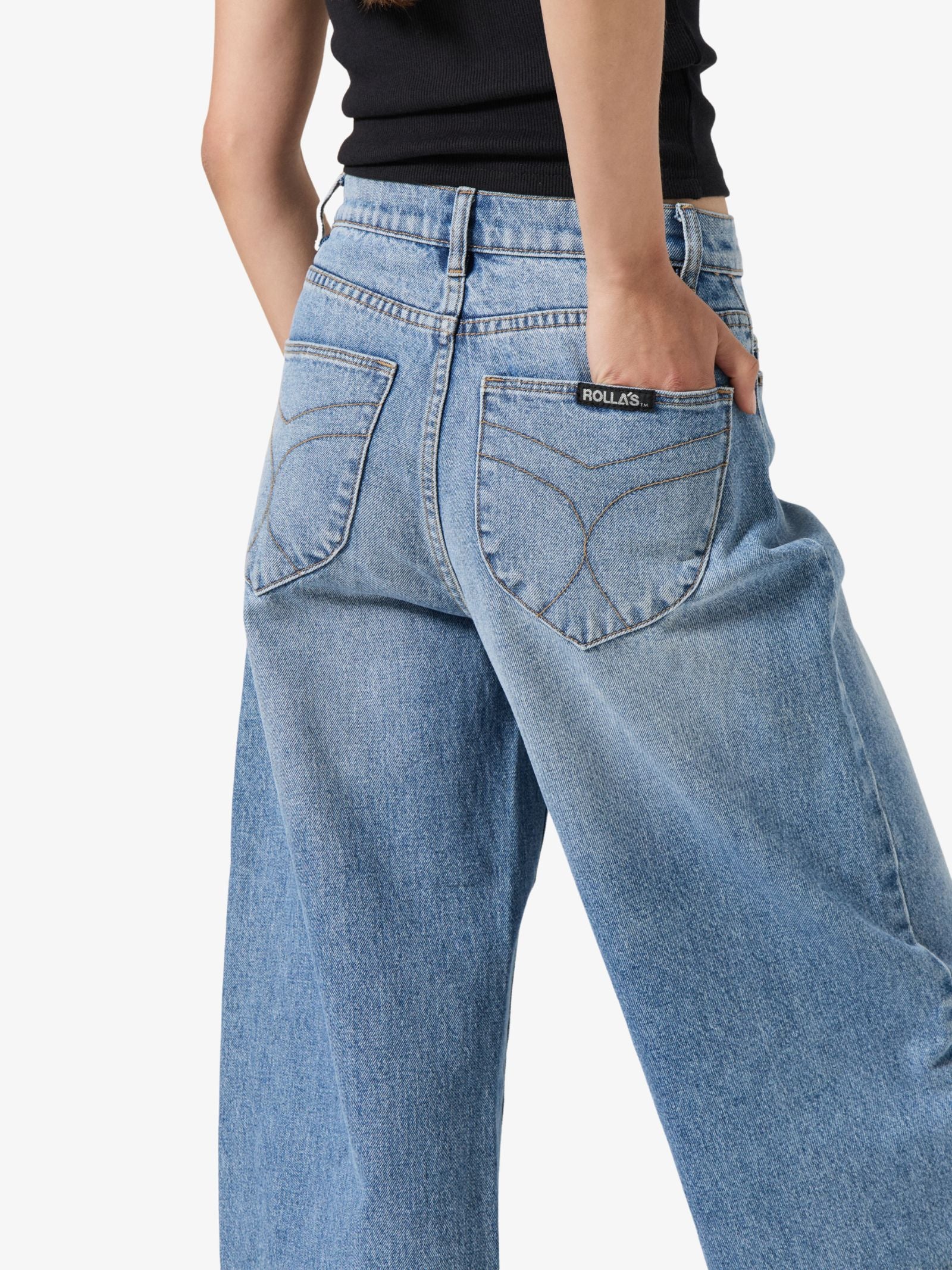 Gigi Barrel Jeans - Image 4