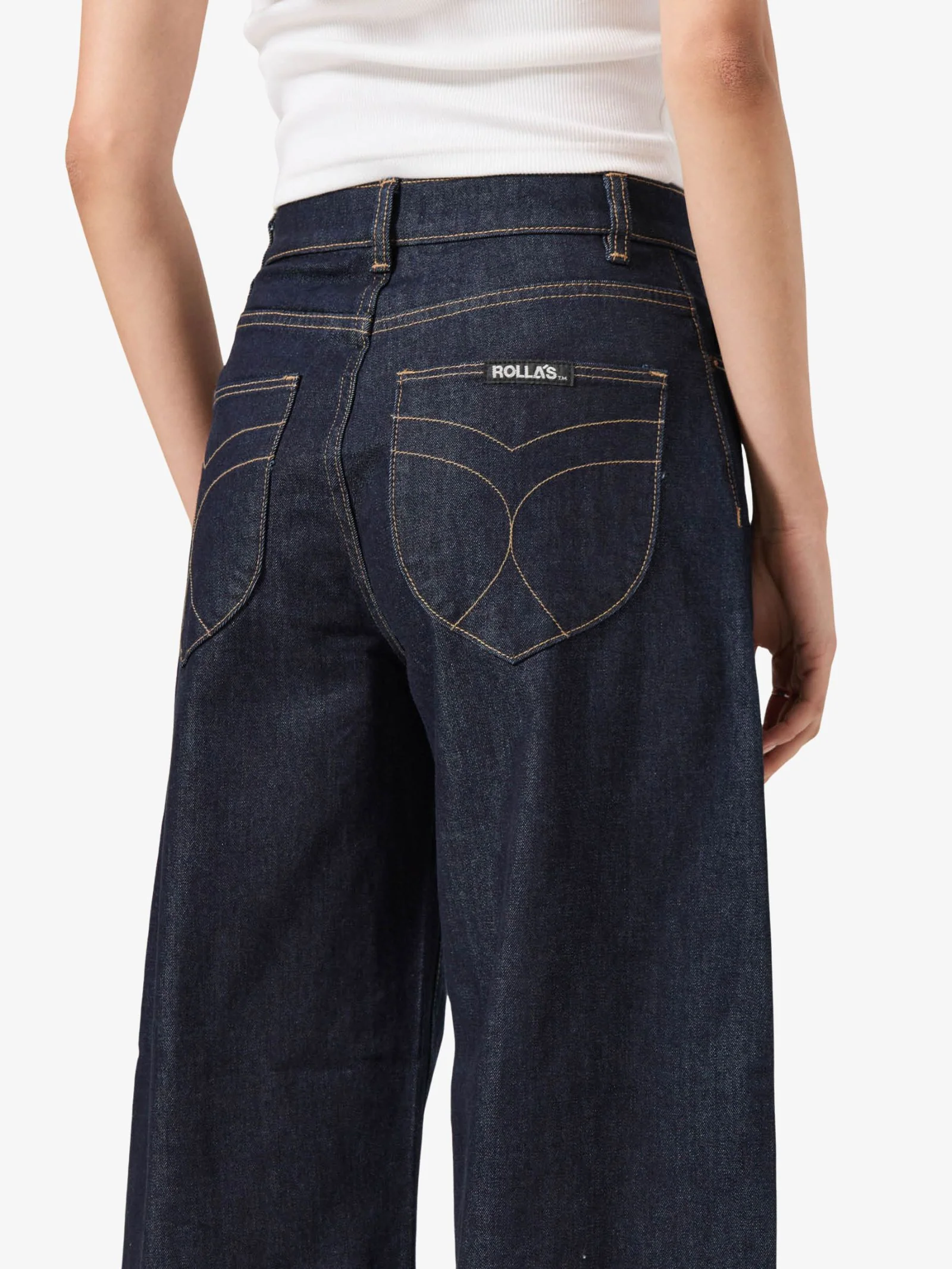 Gigi Barrel Jeans - Image 5