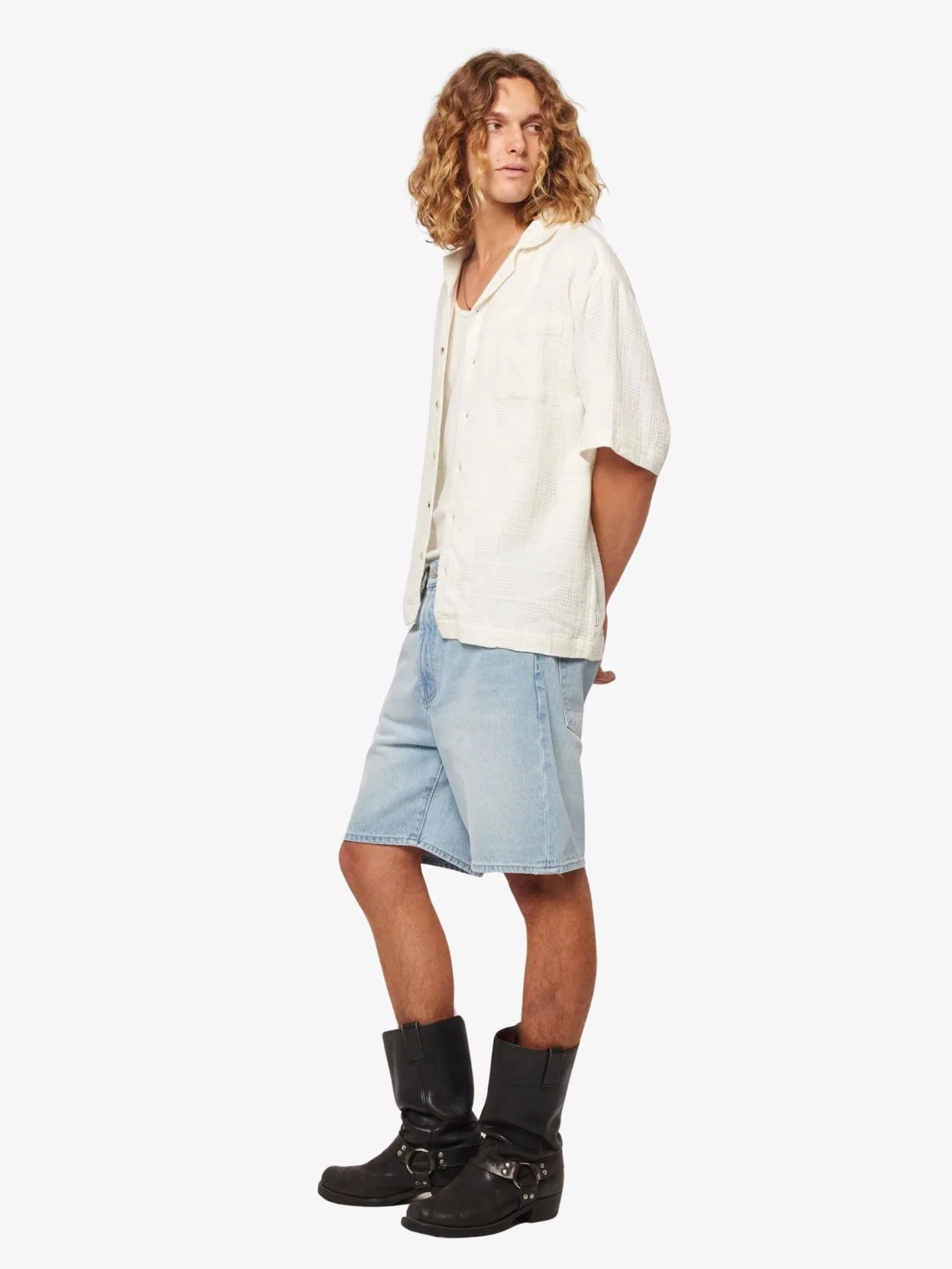 Wisteria Bowler Shirt - Image 4