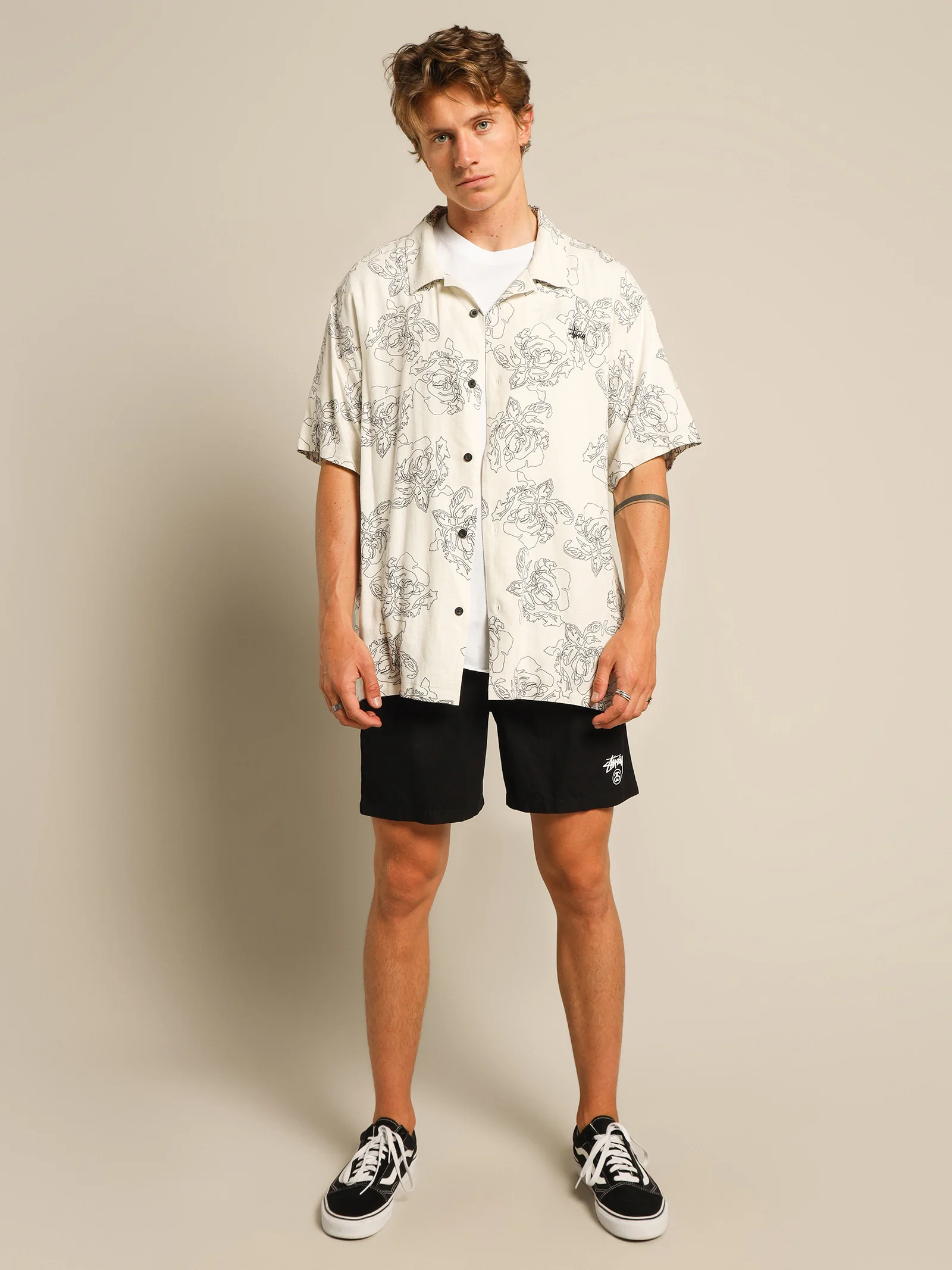 Roses Pattern Short Sleeve Shirt - Image 5