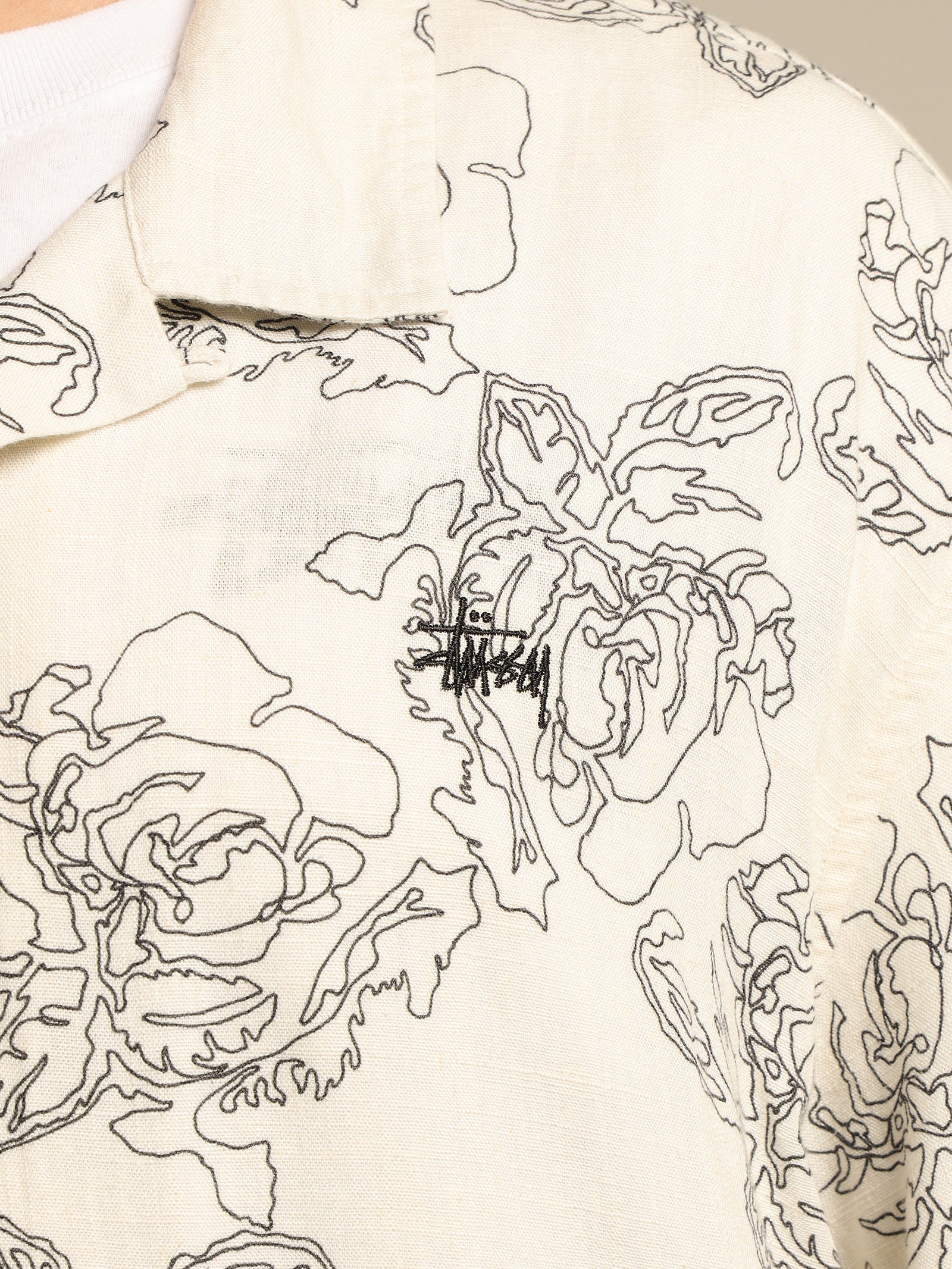 Roses Pattern Short Sleeve Shirt - Image 6