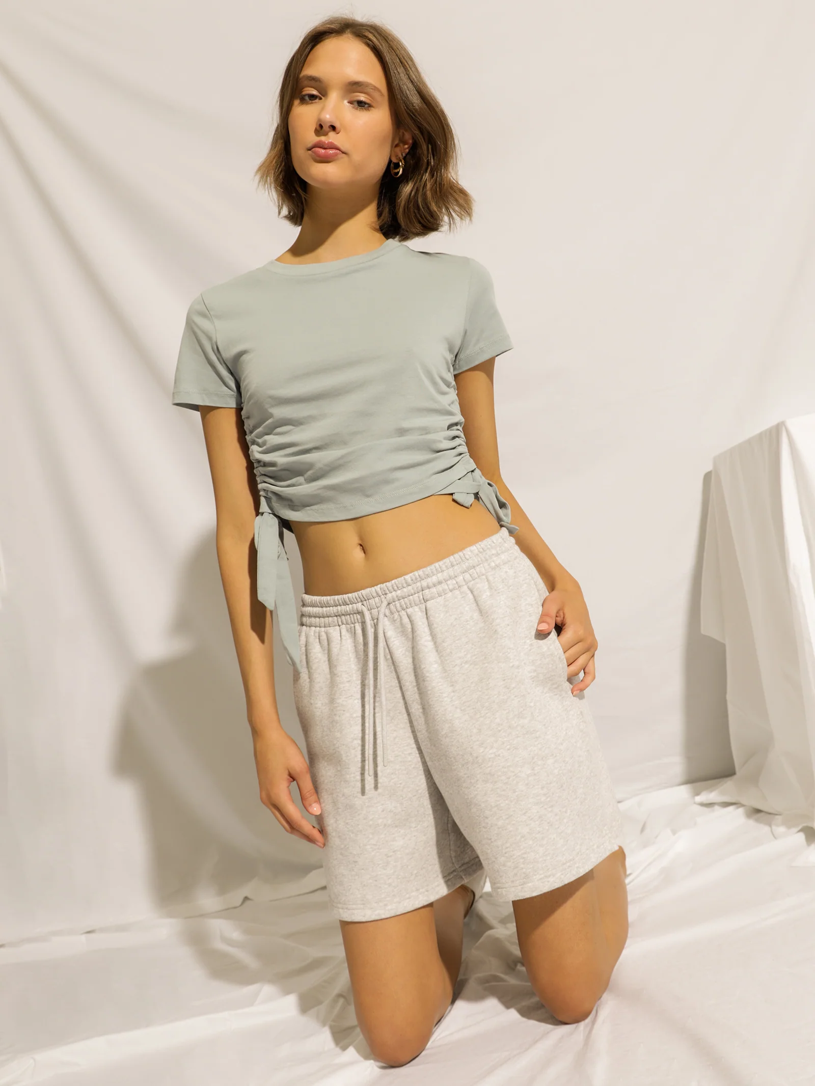 Rowan Organic Drawstring T-Shirt - Image 2