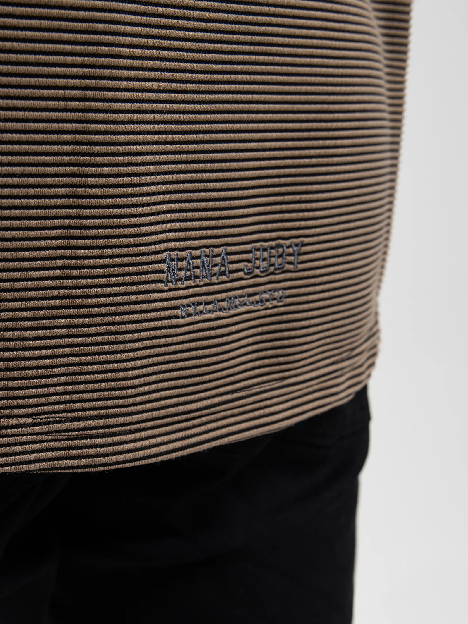 Roxford T-Shirt - Image 5