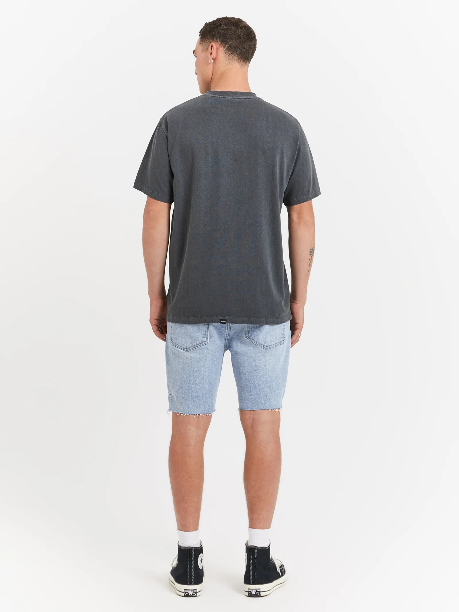 Royal Wings Merch Fit T-Shirt - Image 5