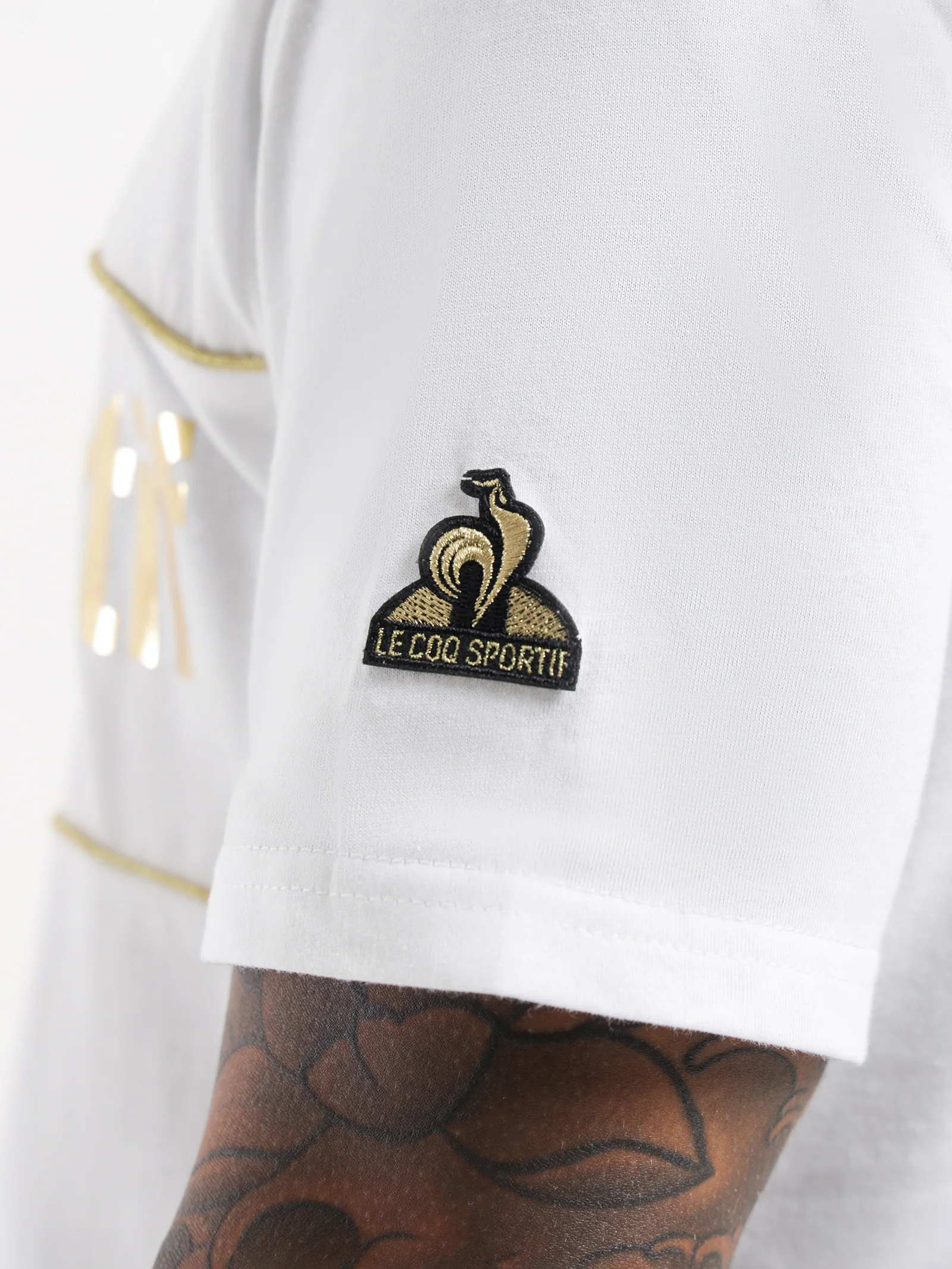 Ruben Gold T-Shirt - Image 5