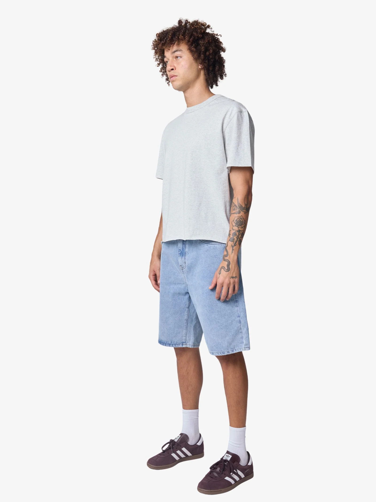 Embroidered 5 Pocket Shorts - Image 3