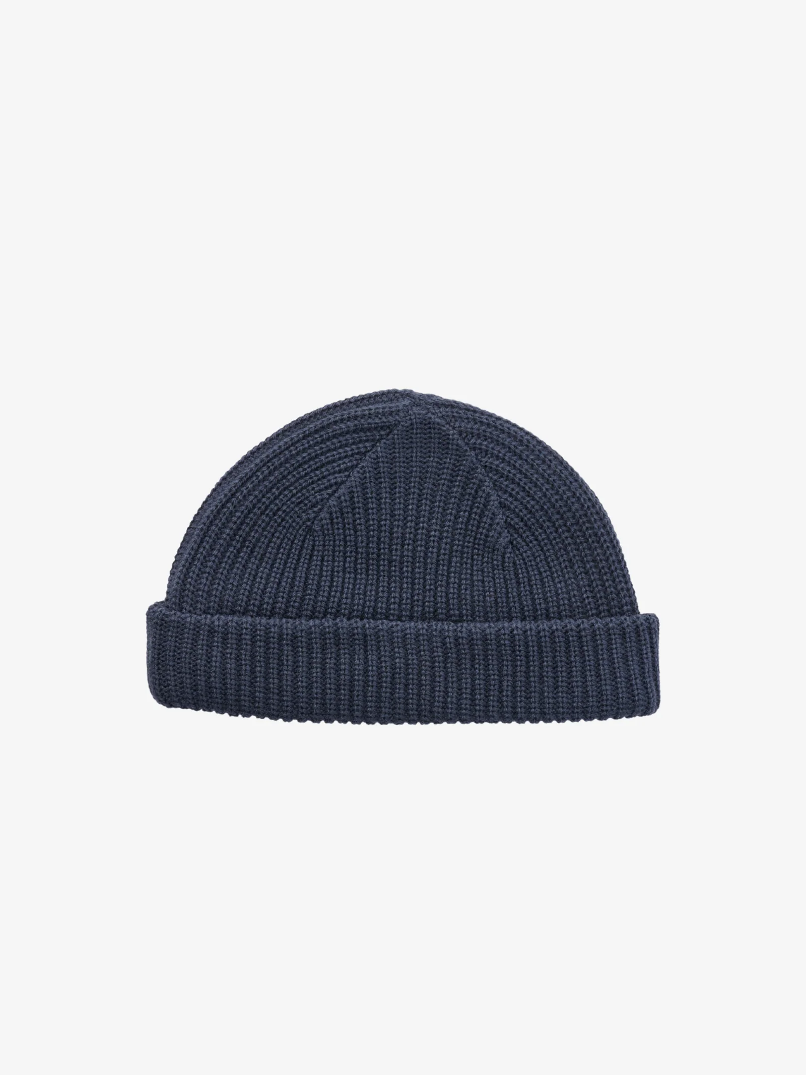 Red Cube Low Beanie - Image 2