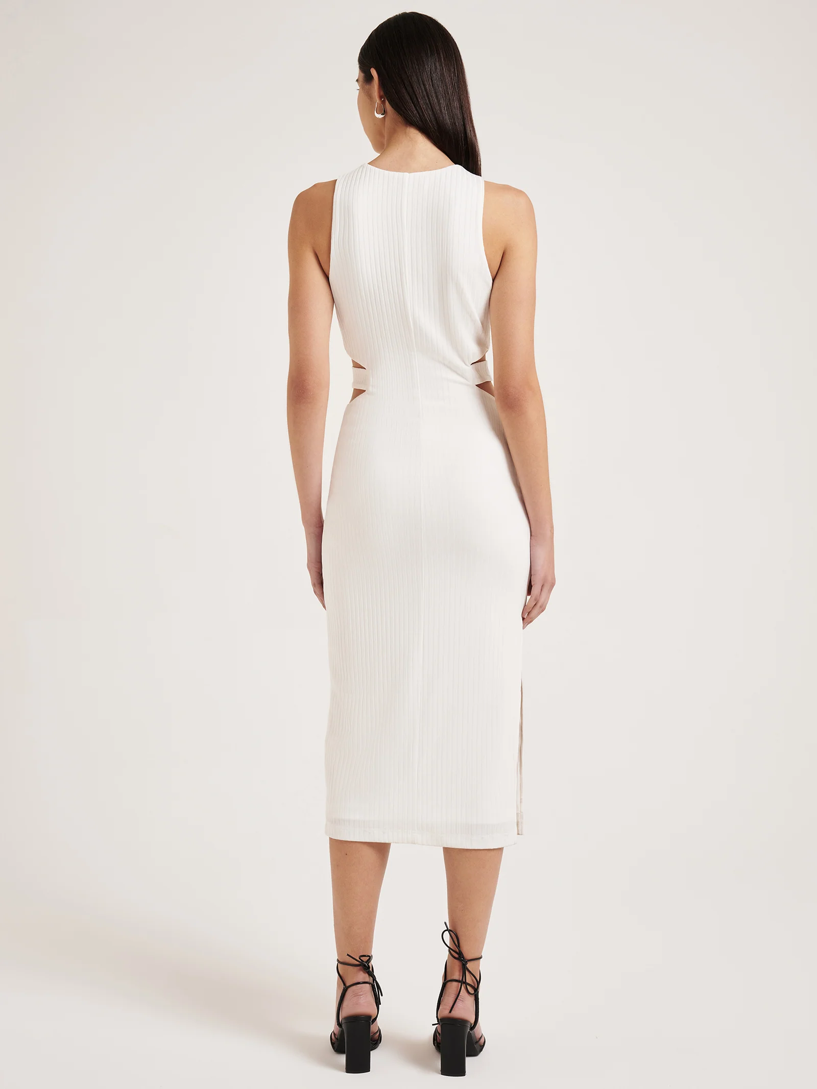 Safiya Midi Dress - Image 4