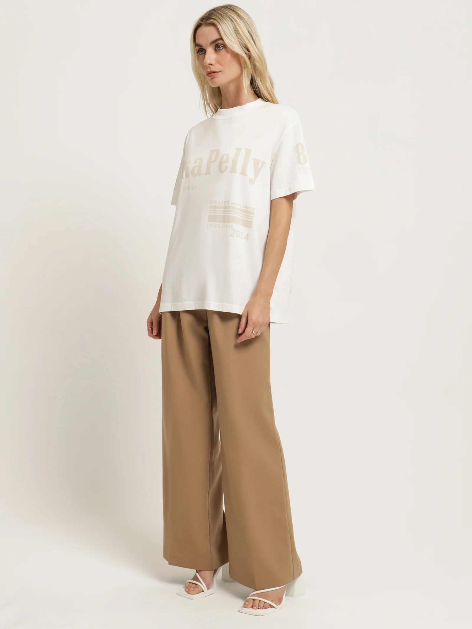 Sammy Oversized T-Shirt - Image 4