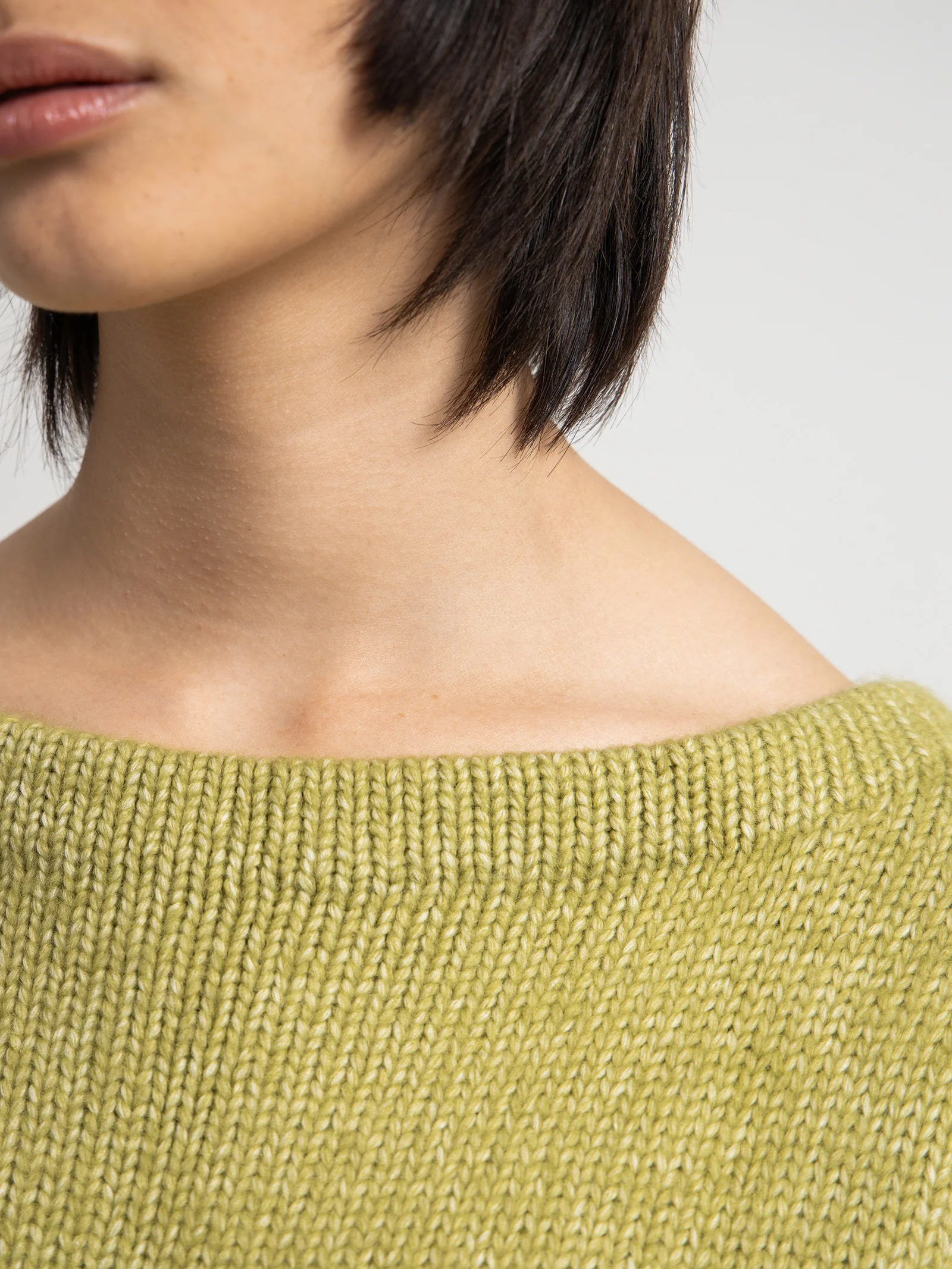 Sare Slouch Sweater - Image 5