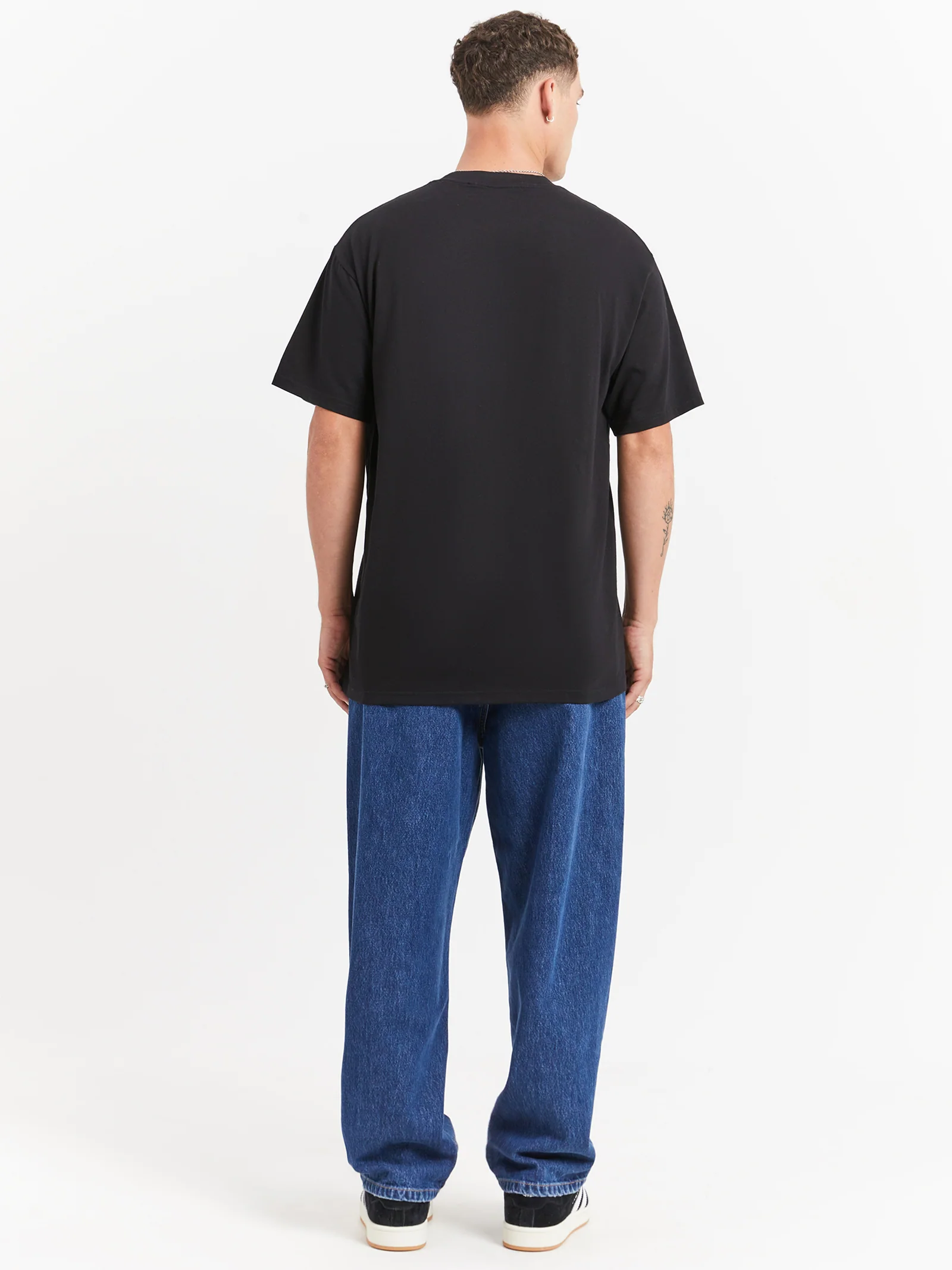 Script Embroidery T-Shirt - Image 7